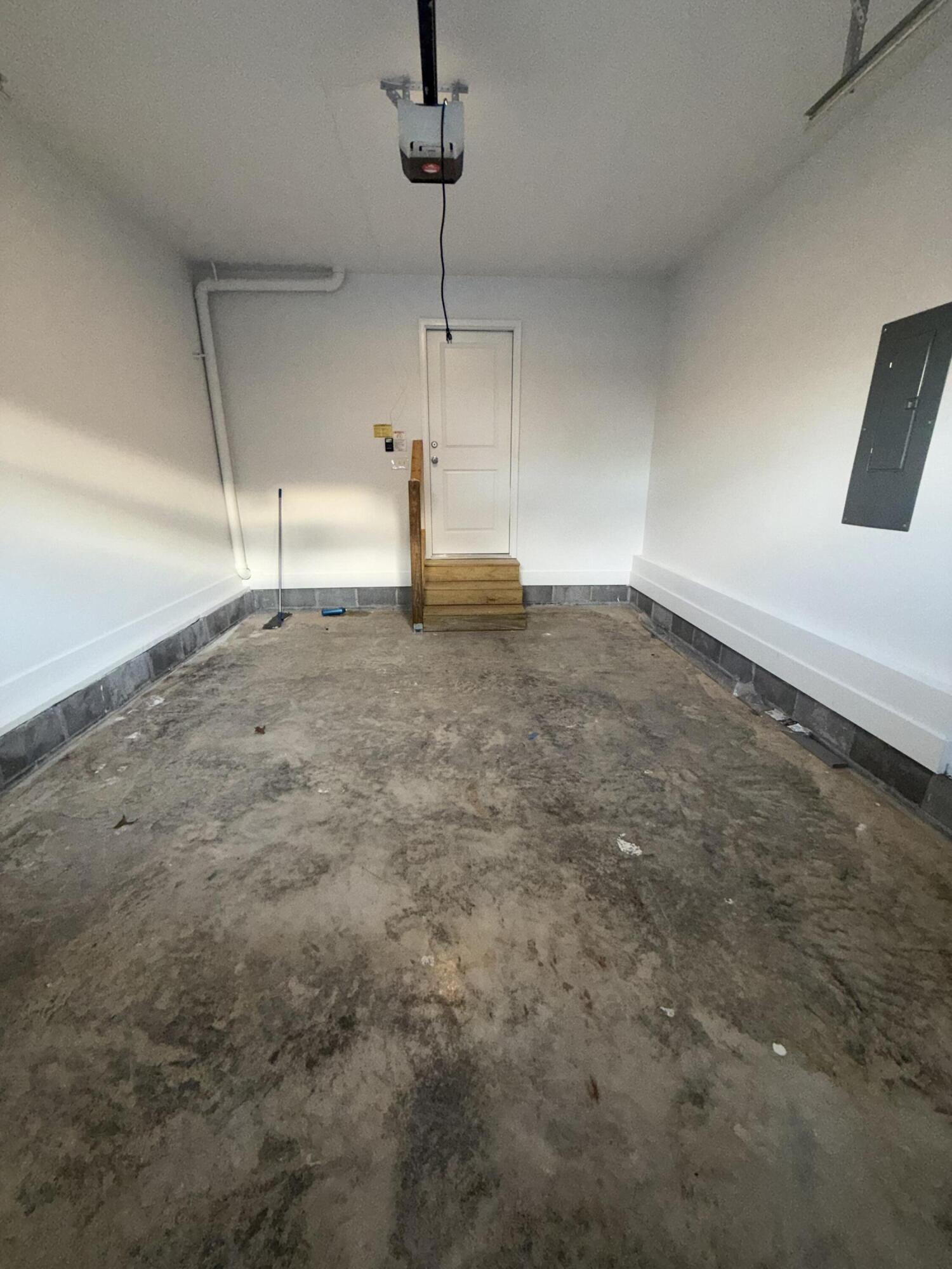 705 Hargraves Avenue