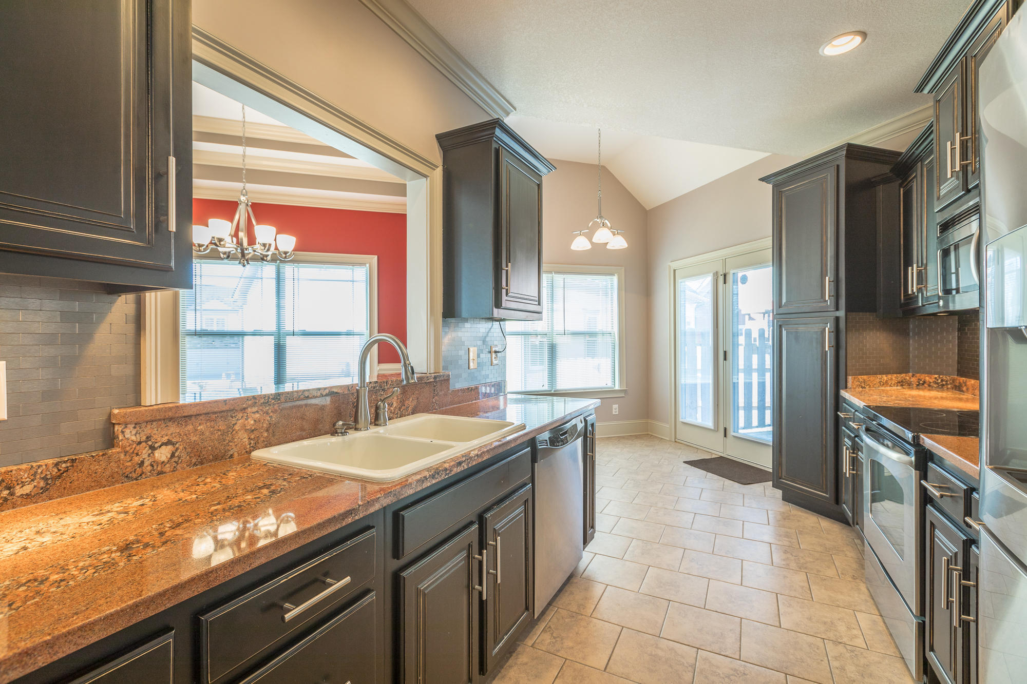 8385 Glenshire Lane