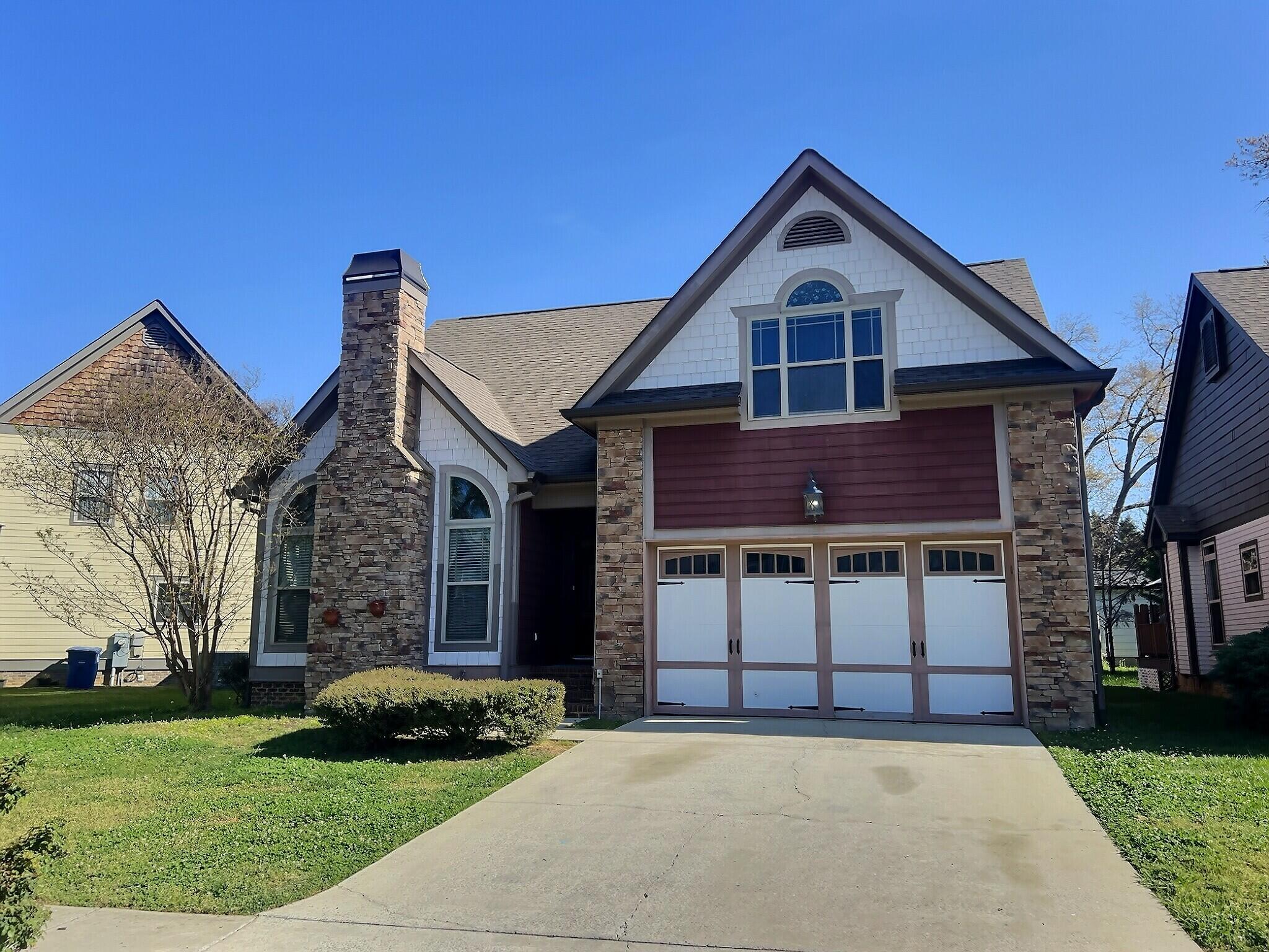 8385 Glenshire Lane