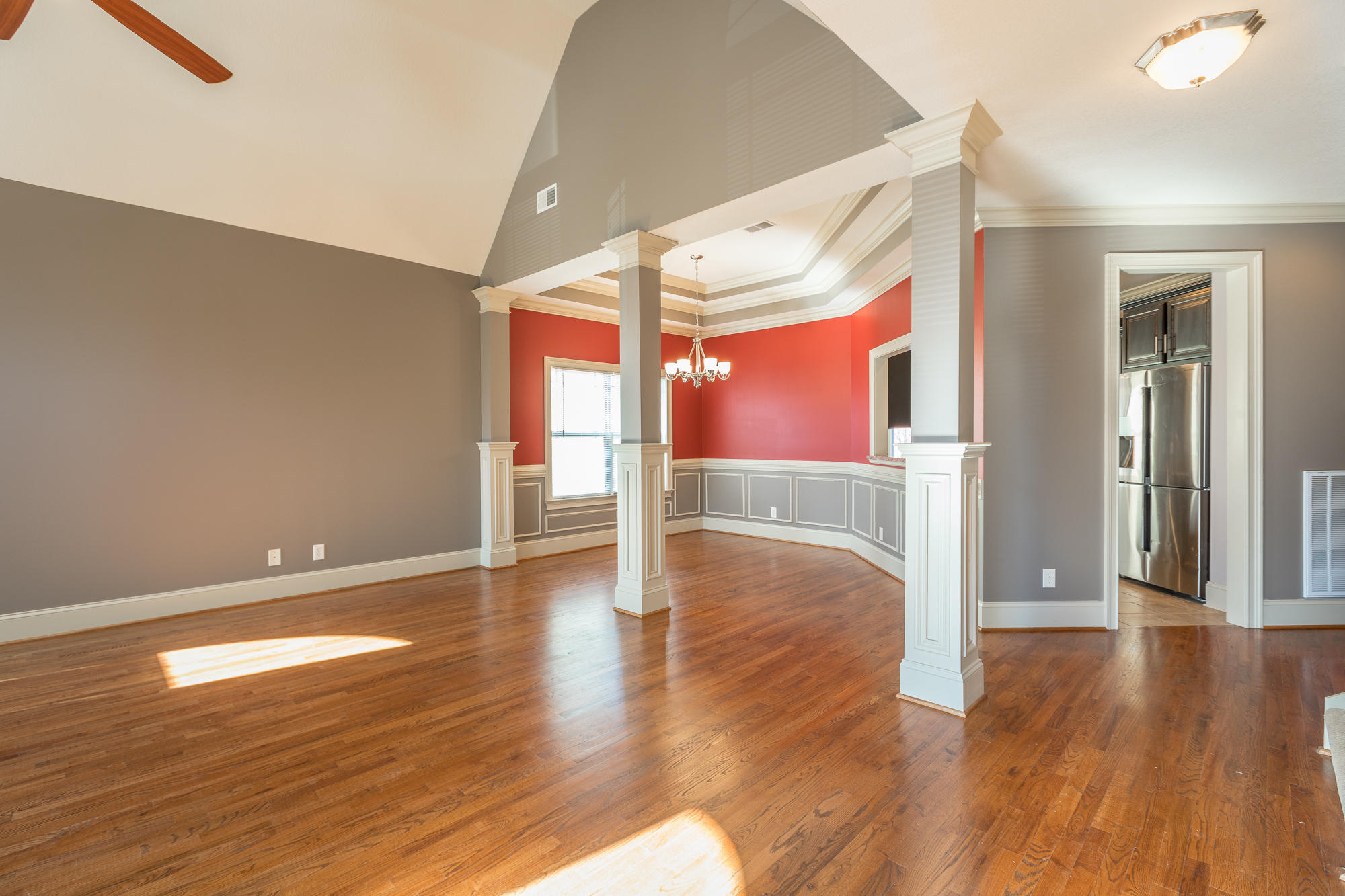 8385 Glenshire Lane