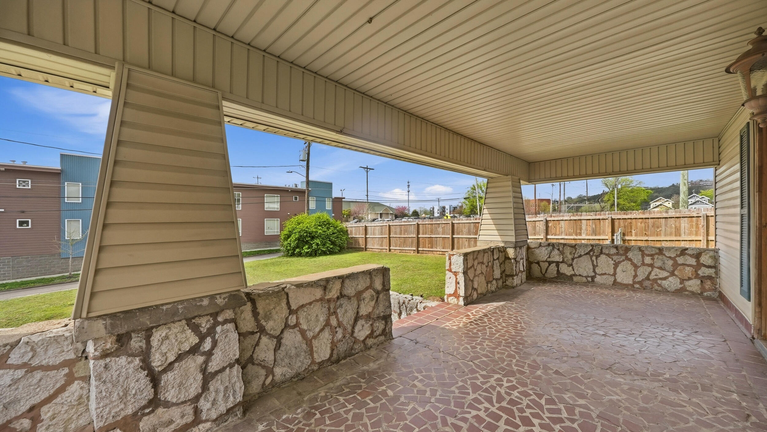 111 W Manning Street