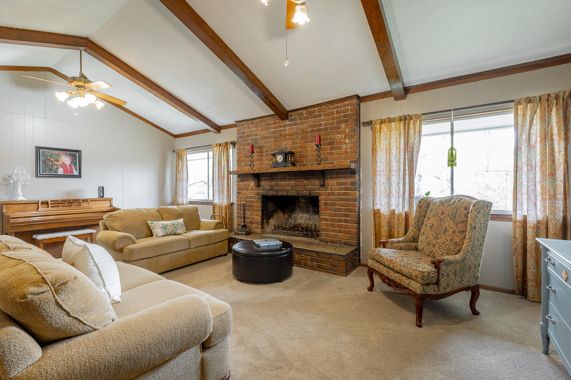 4812 Montcrest Circle