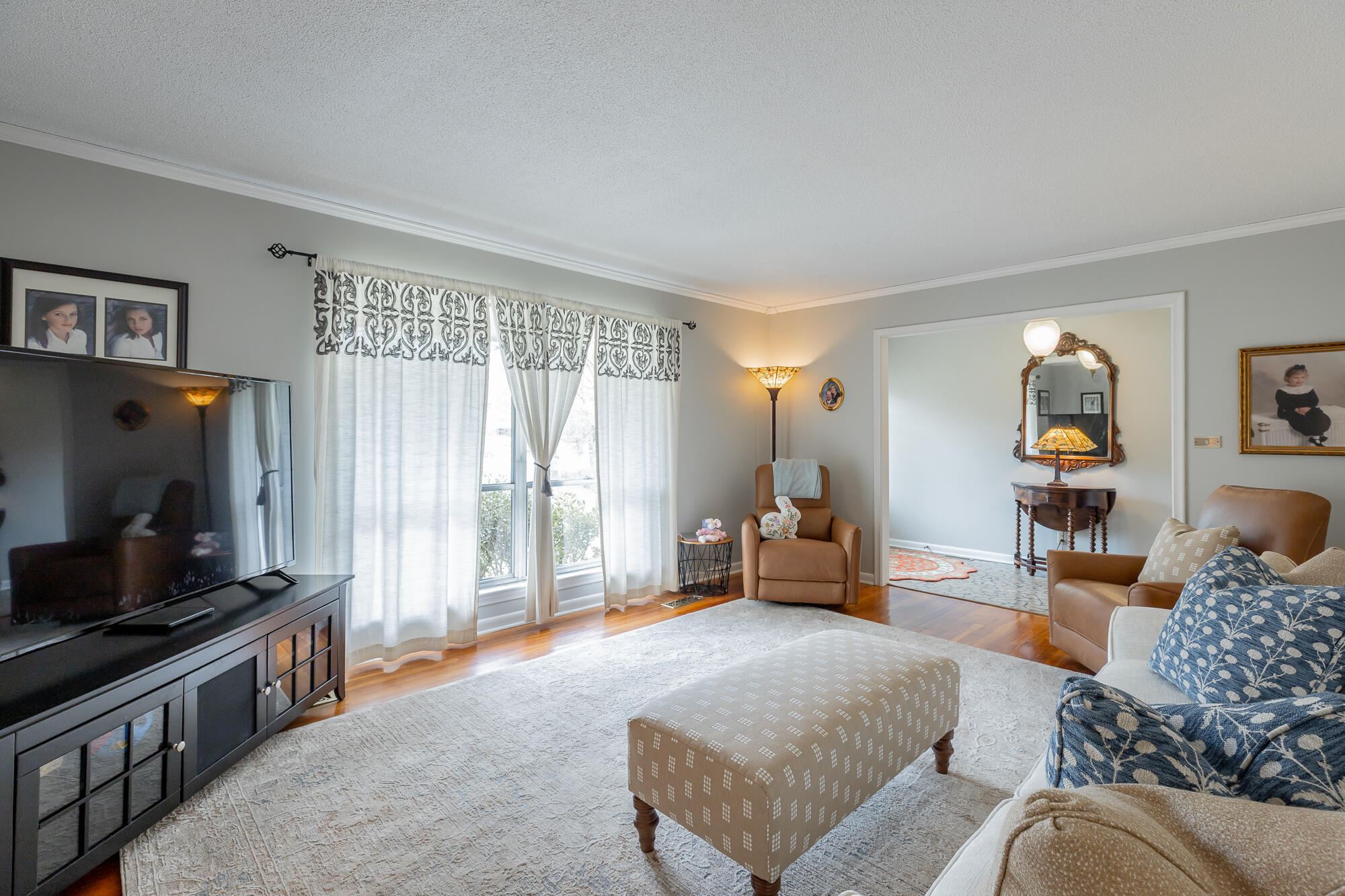 4812 Montcrest Circle