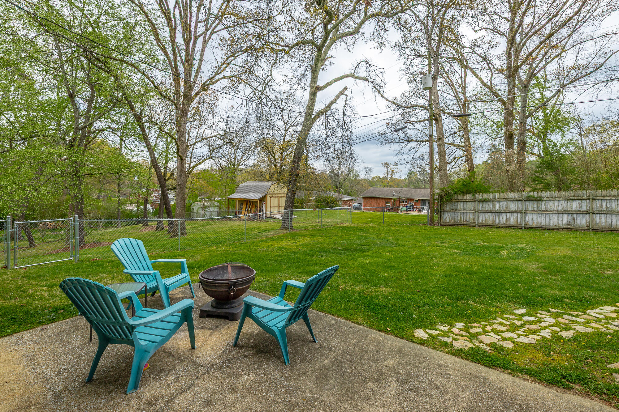 4812 Montcrest Circle