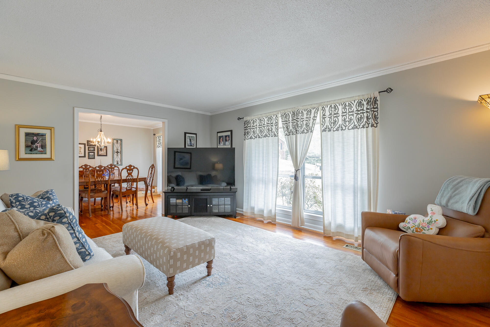 4812 Montcrest Circle