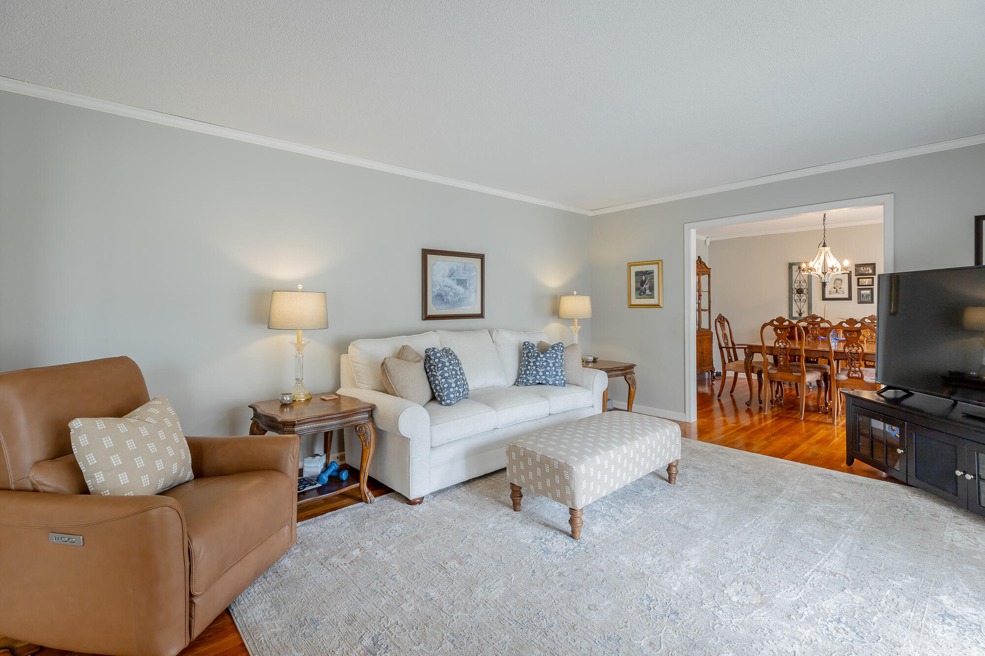 4812 Montcrest Circle