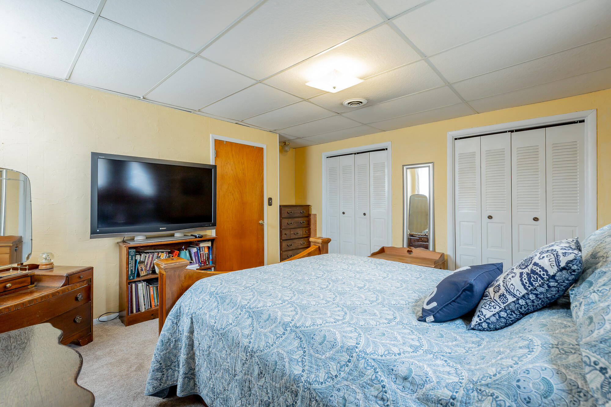 4812 Montcrest Circle