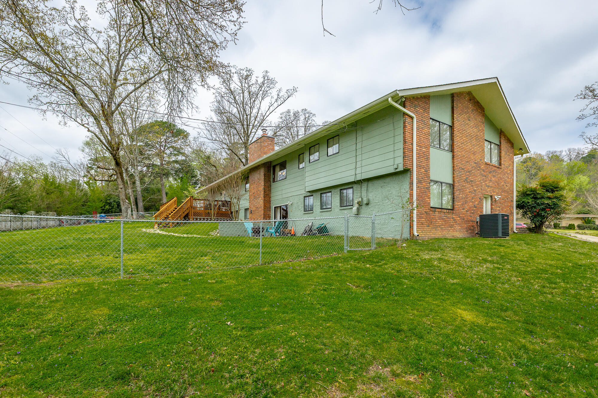 4812 Montcrest Circle