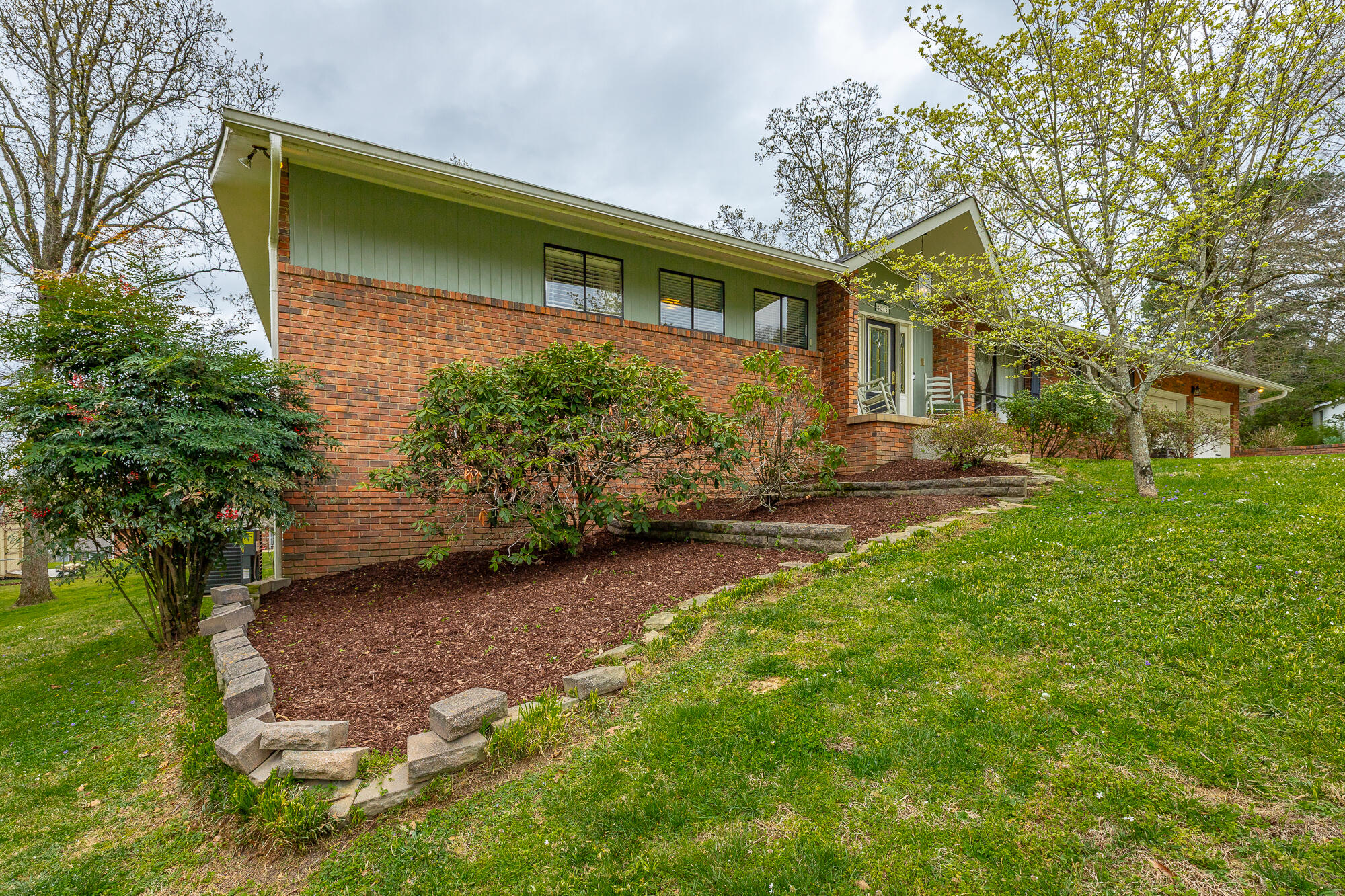 4812 Montcrest Circle