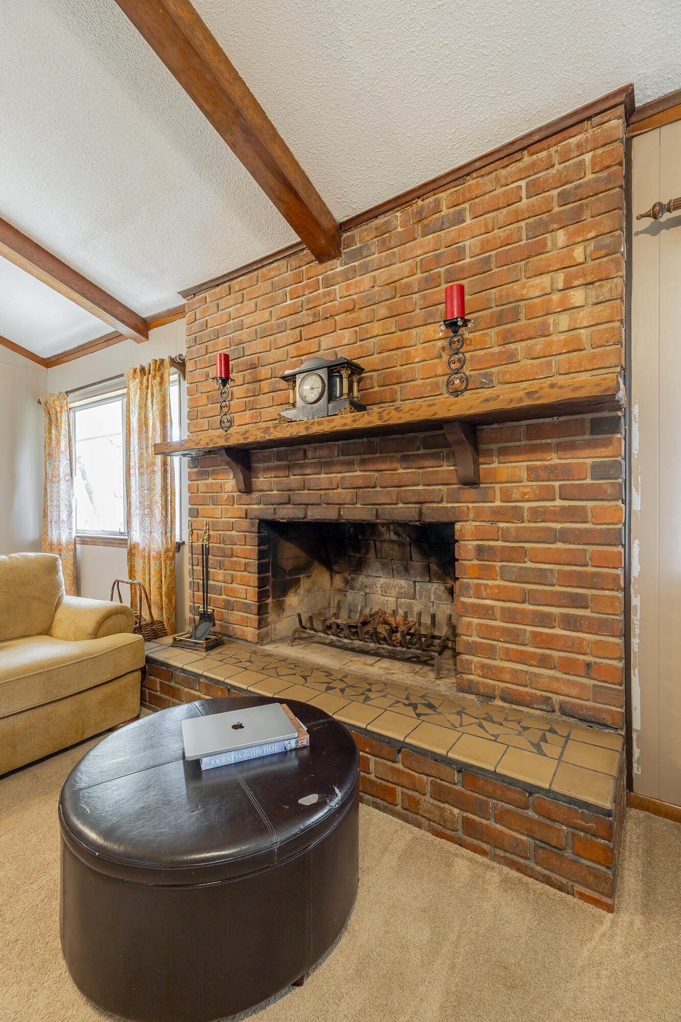 4812 Montcrest Circle