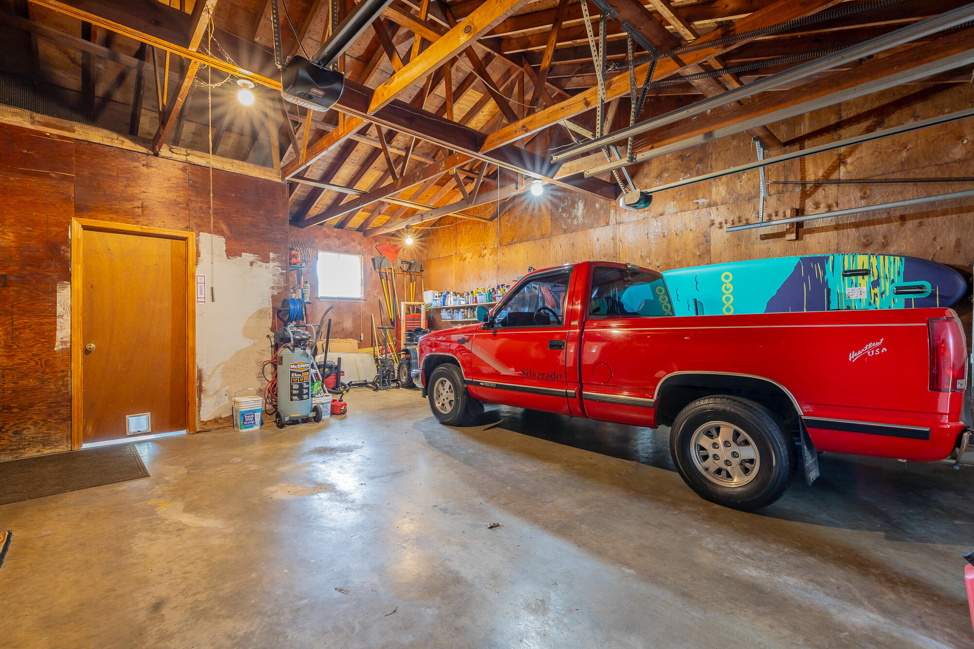 4812 Montcrest Circle