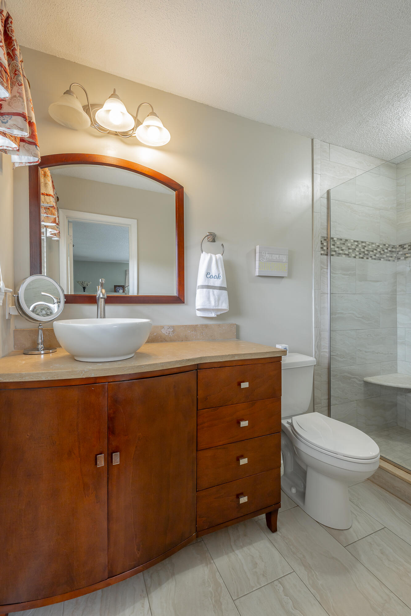 4812 Montcrest Circle