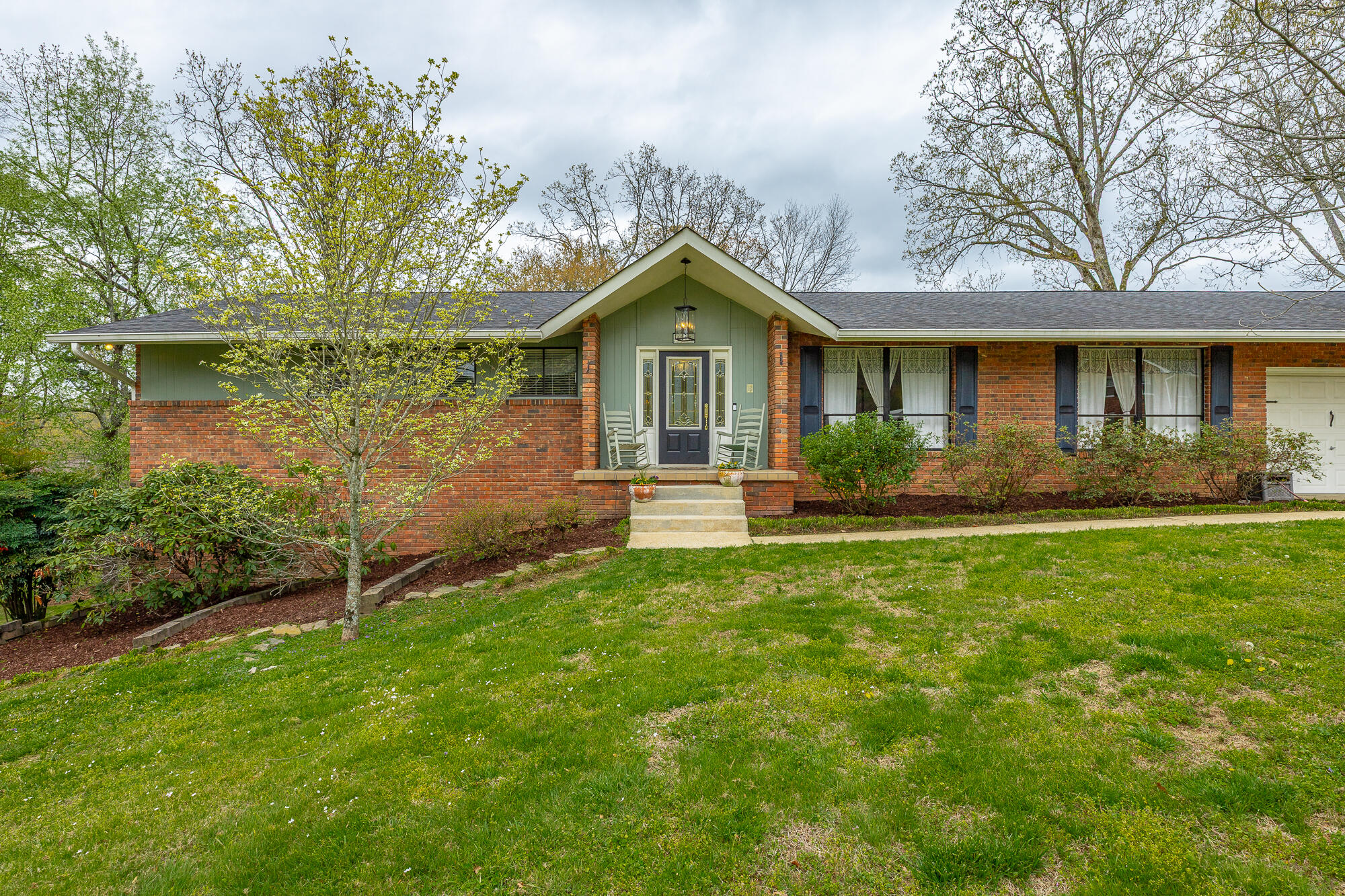 4812 Montcrest Circle