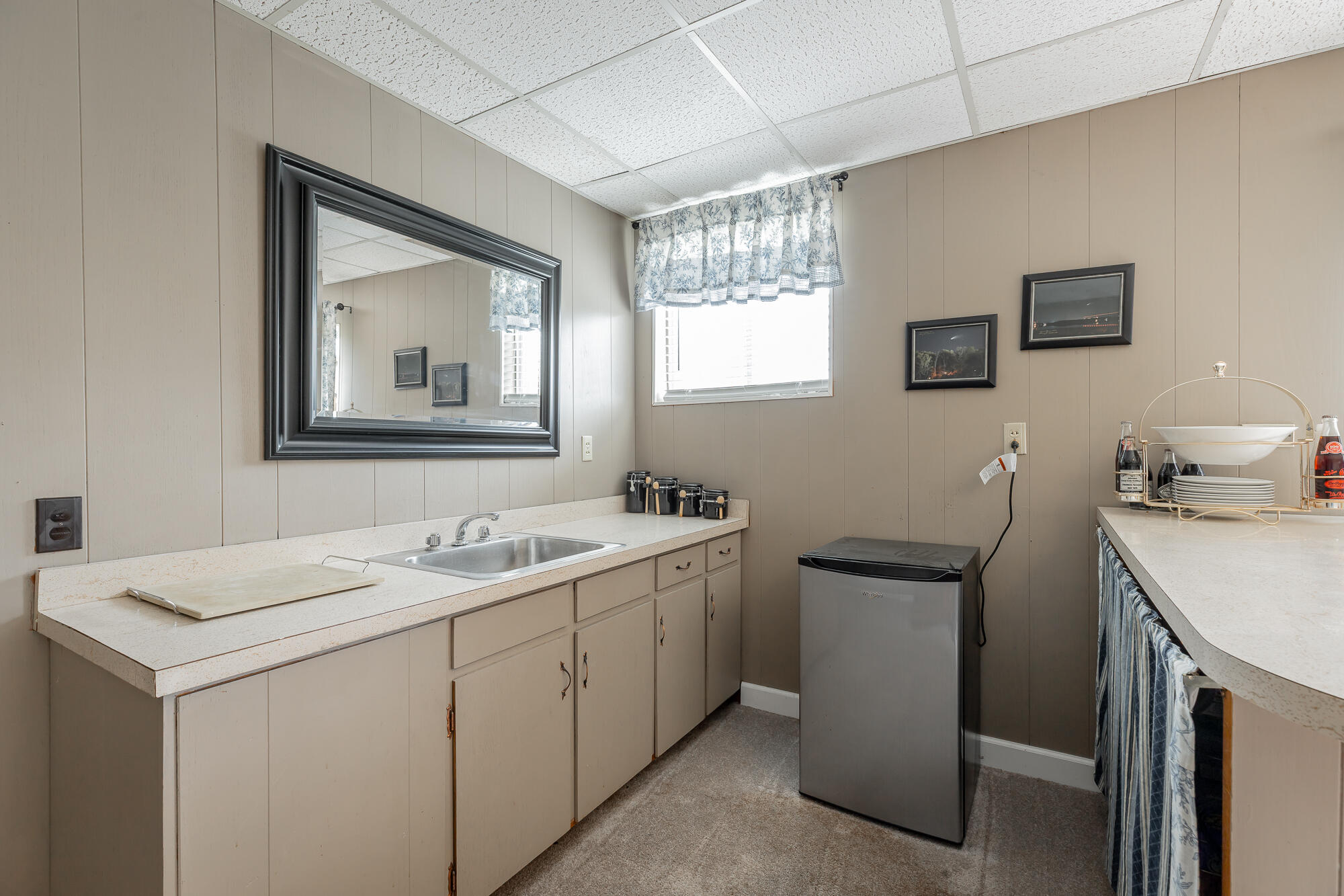 4812 Montcrest Circle