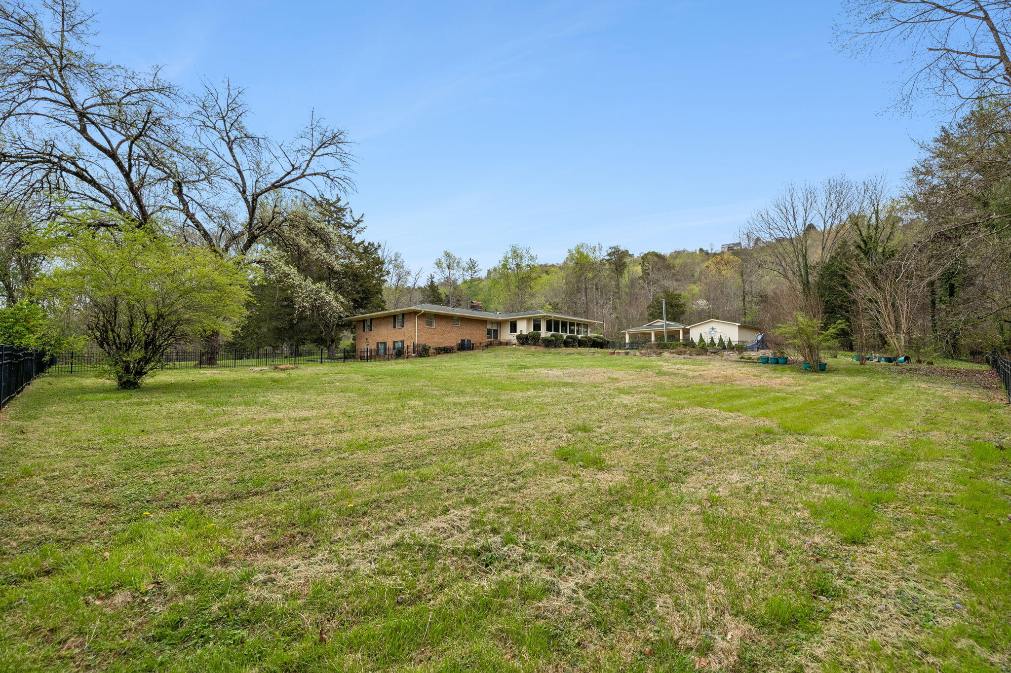 9526 Cimarron Lane