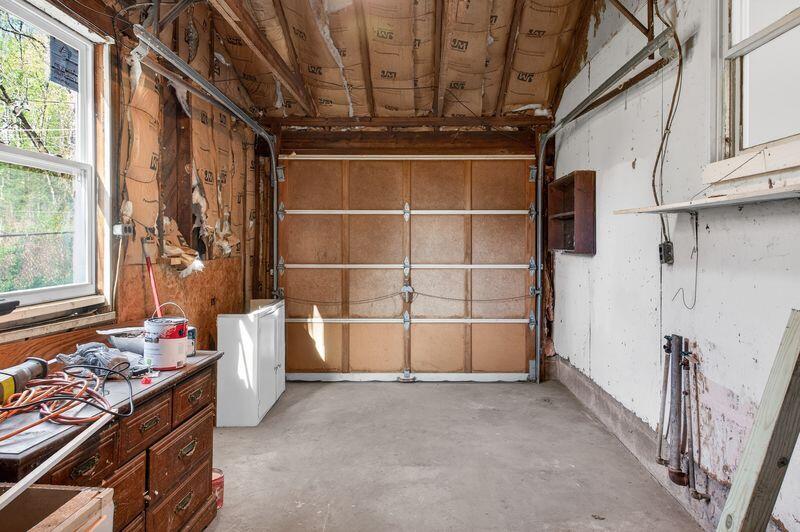 427 John Thompson Road