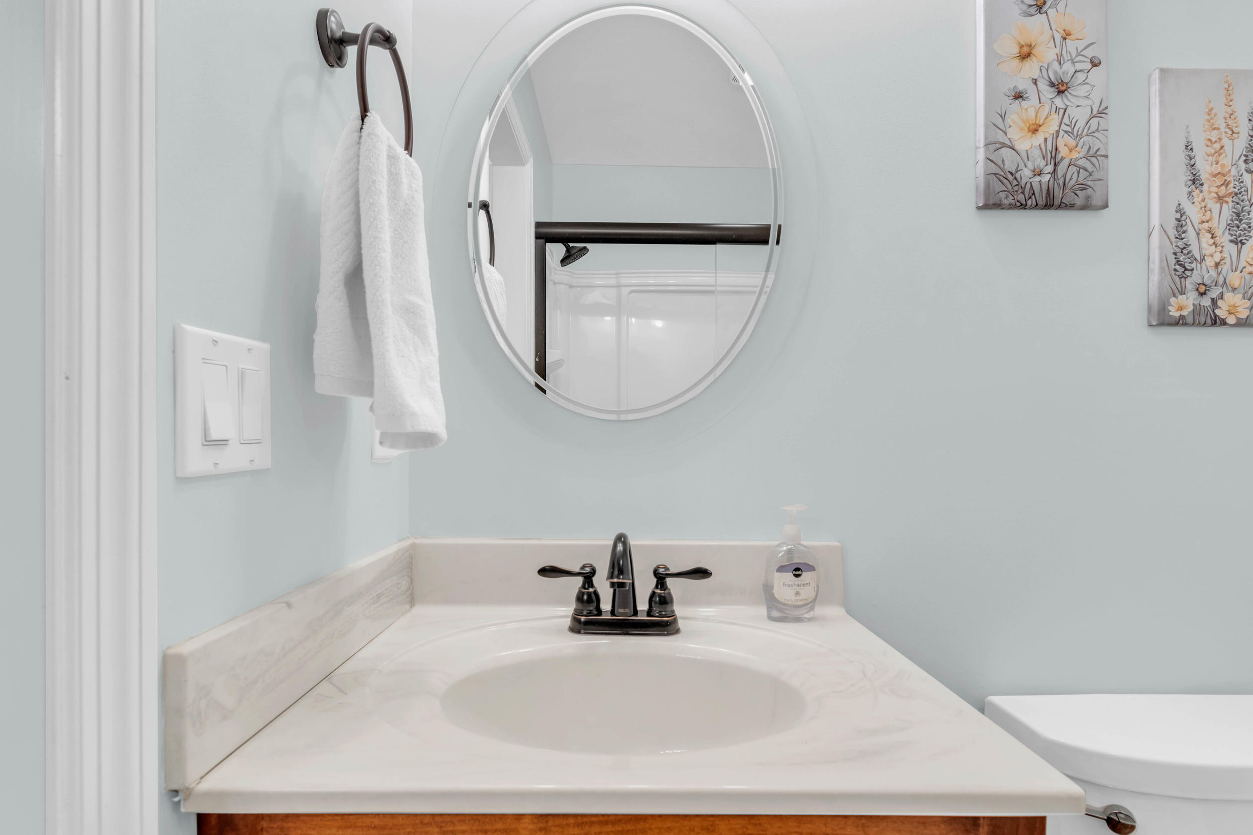 1286 Leaside Lane