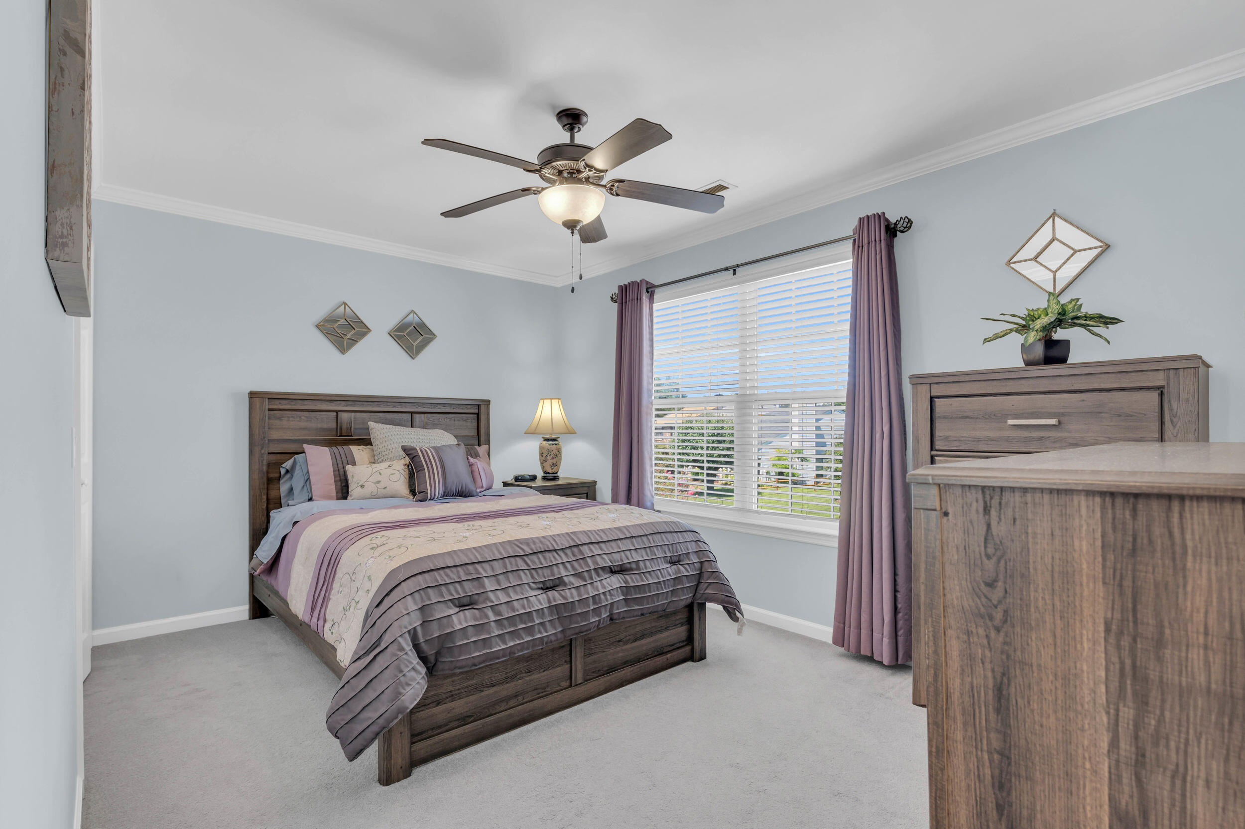 1286 Leaside Lane