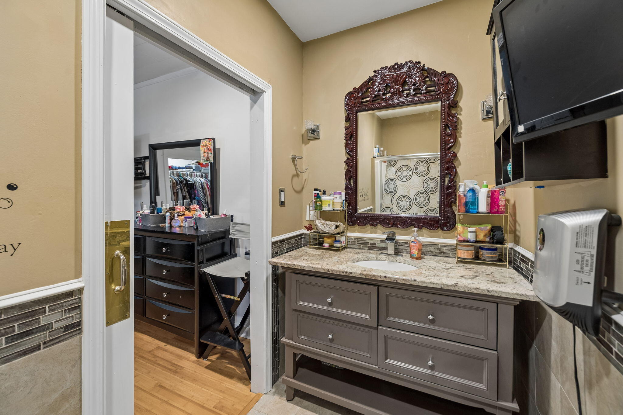 3803 Countryside Drive