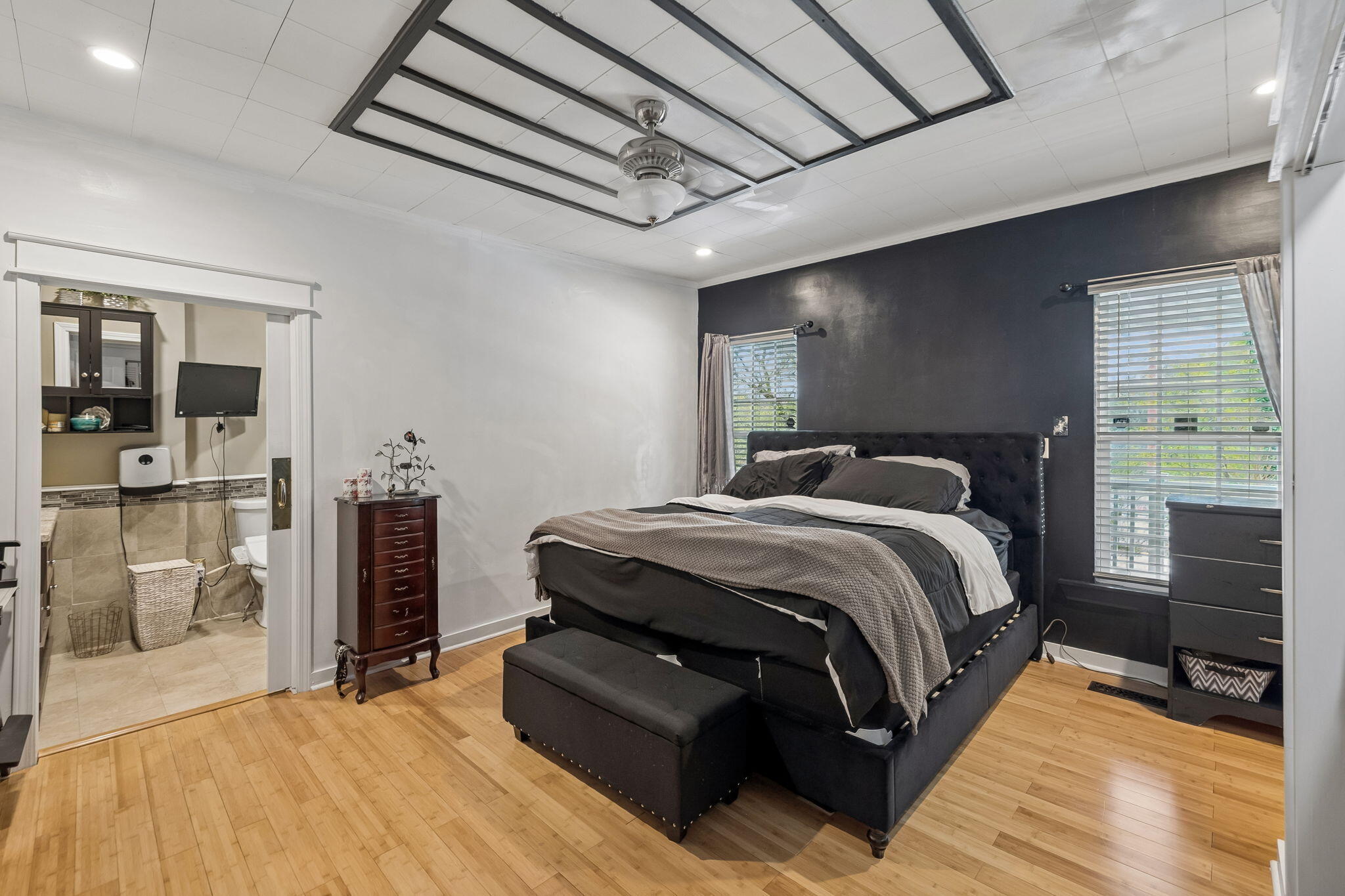 3803 Countryside Drive