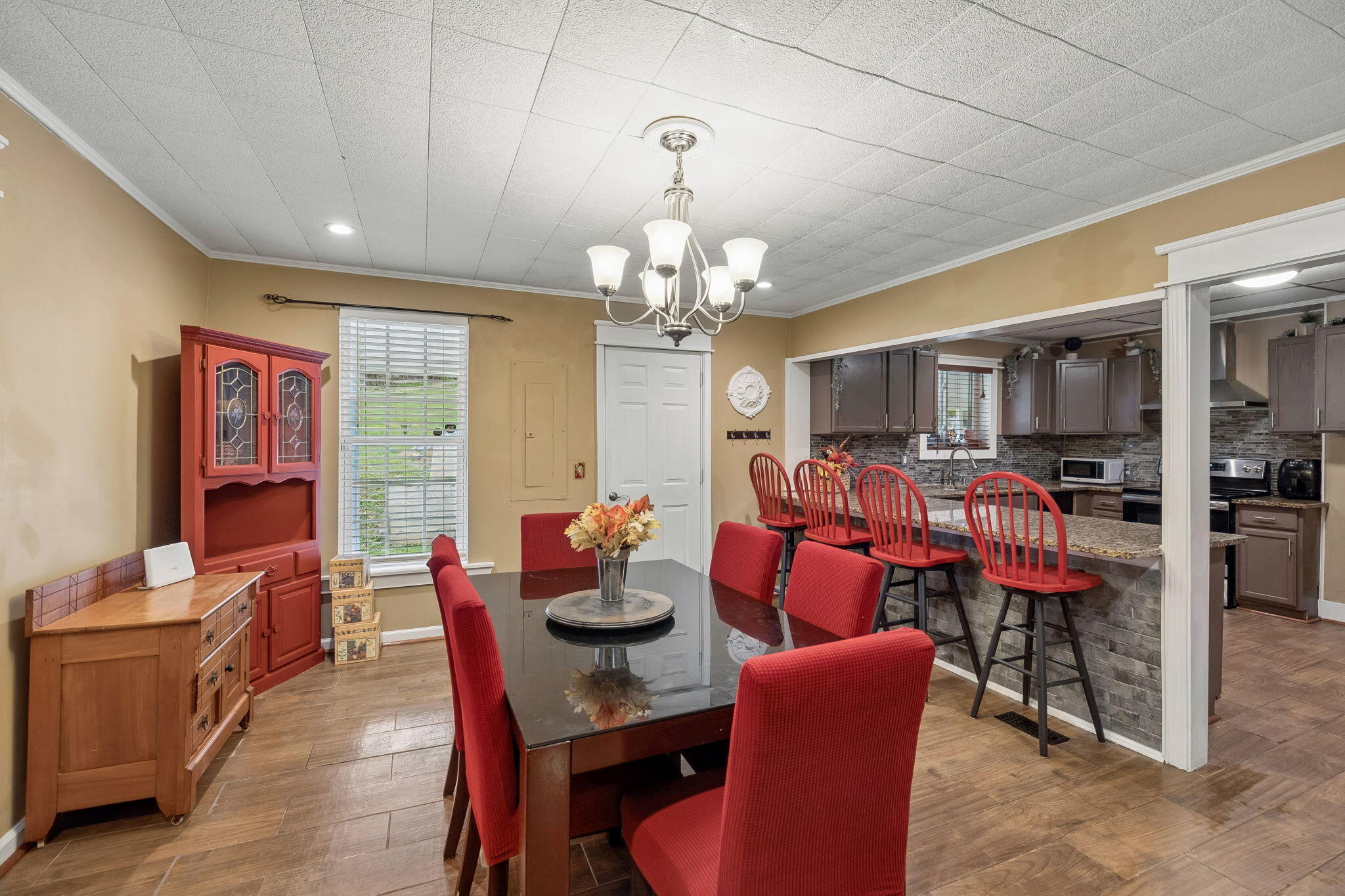 3803 Countryside Drive
