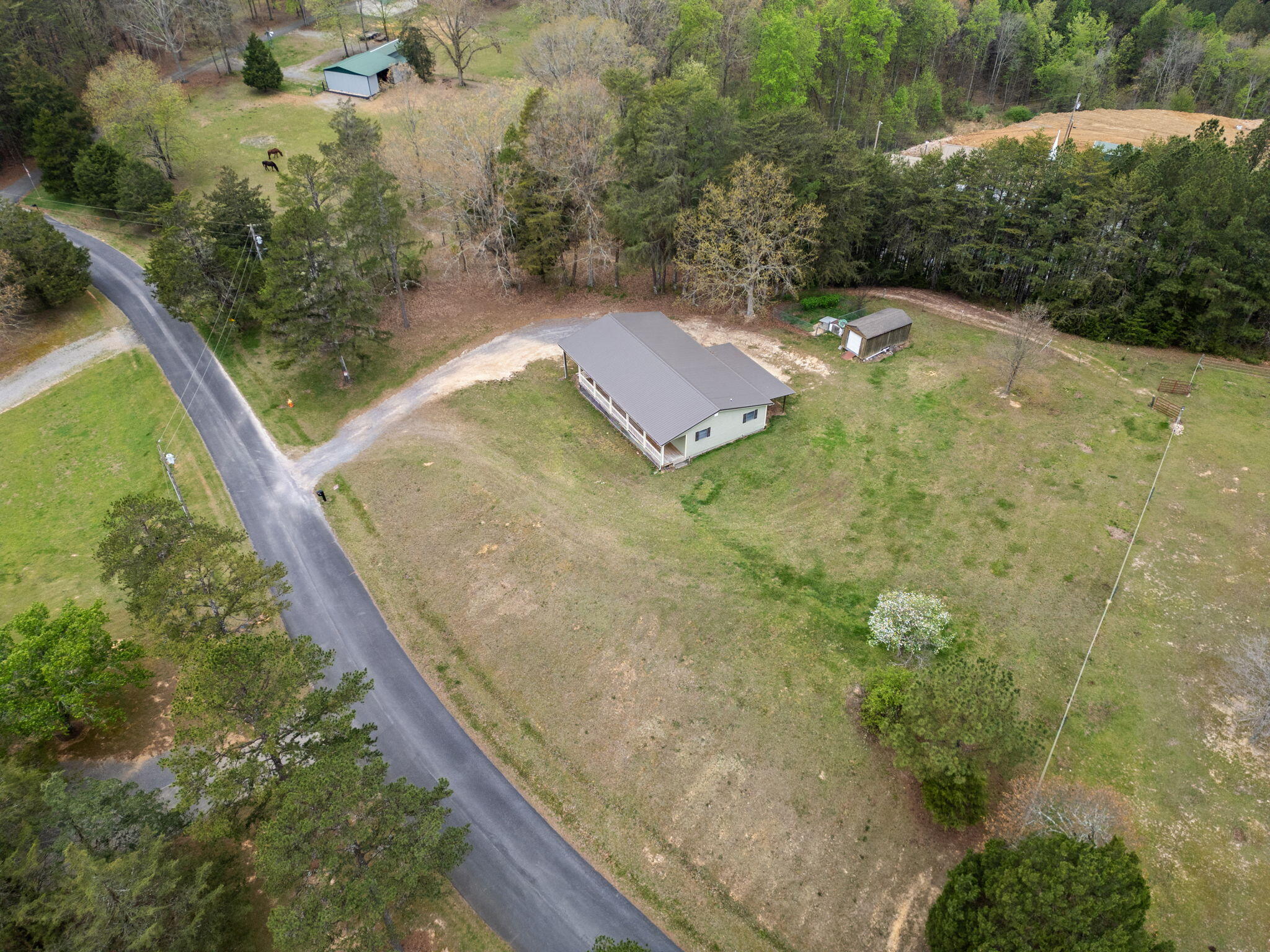 154 Potter Place Road NW