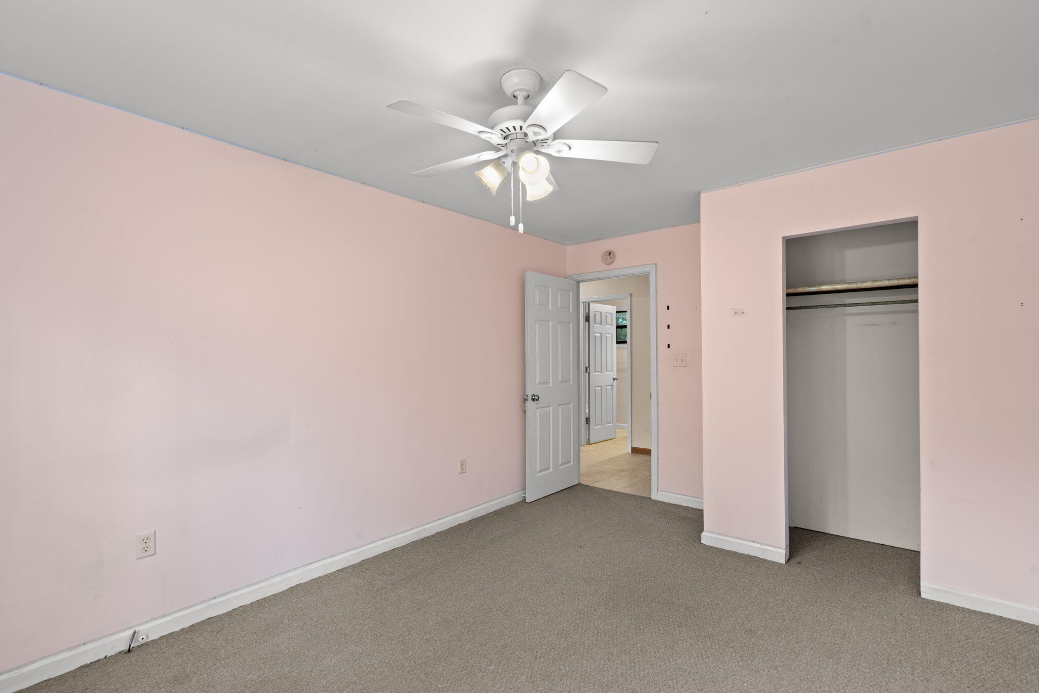 154 Potter Place Road NW