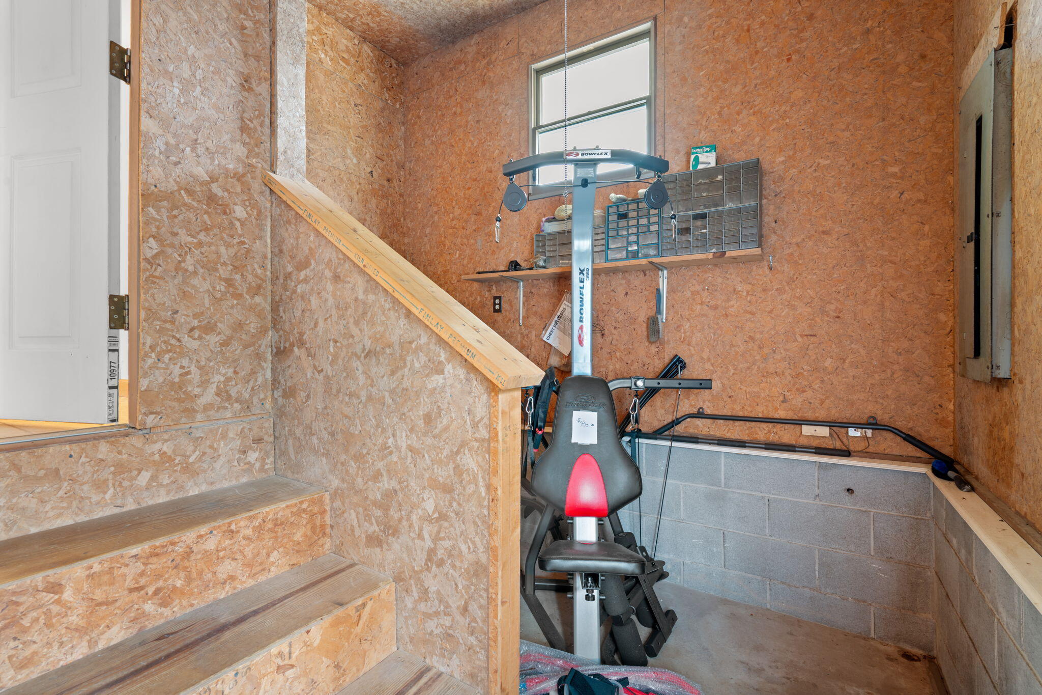 154 Potter Place Road NW