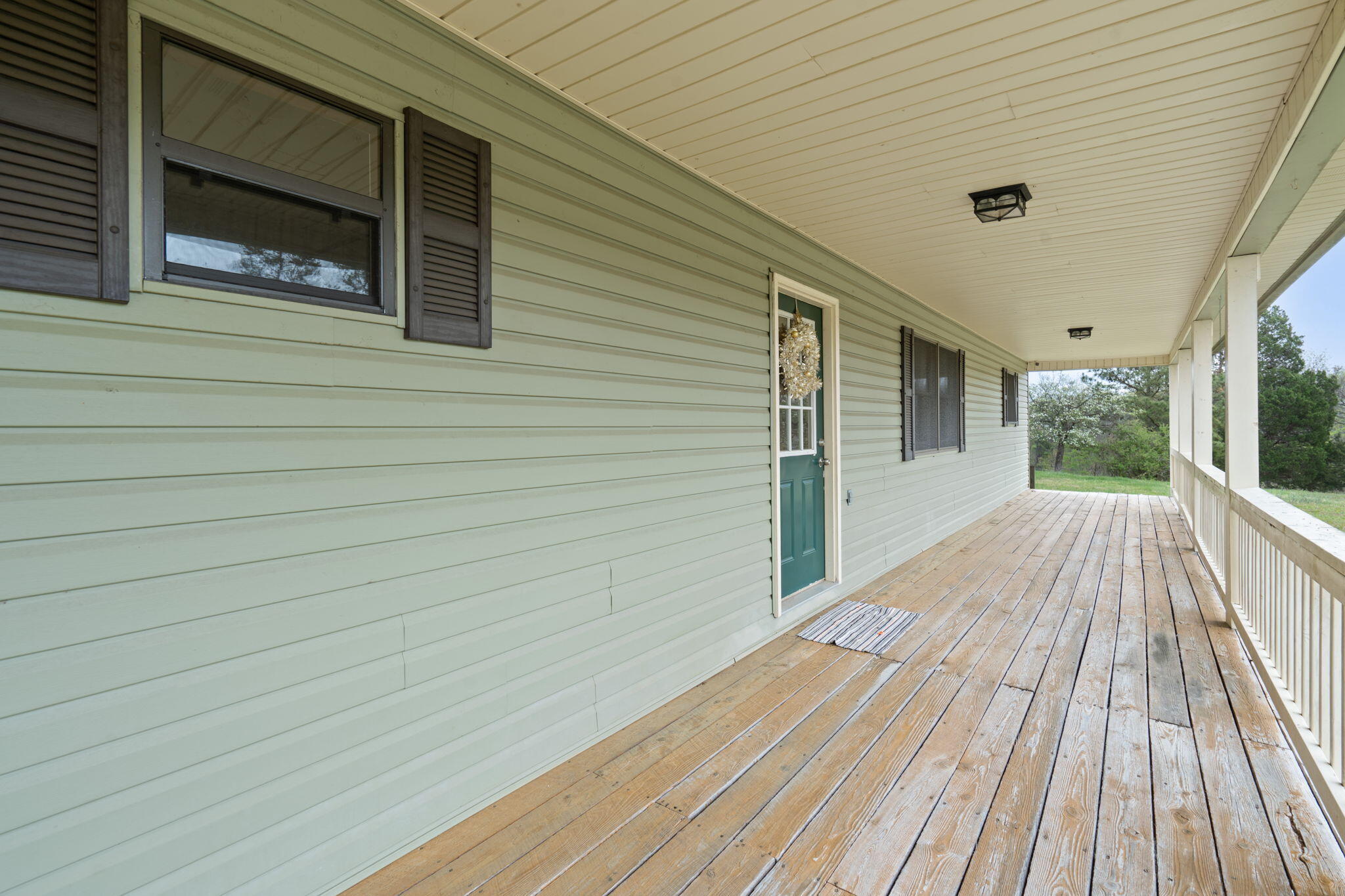 154 Potter Place Road NW