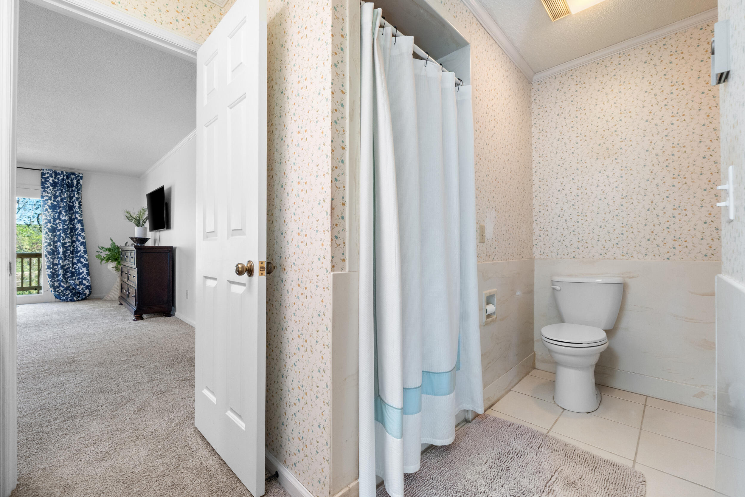 8124 Pierpoint Drive