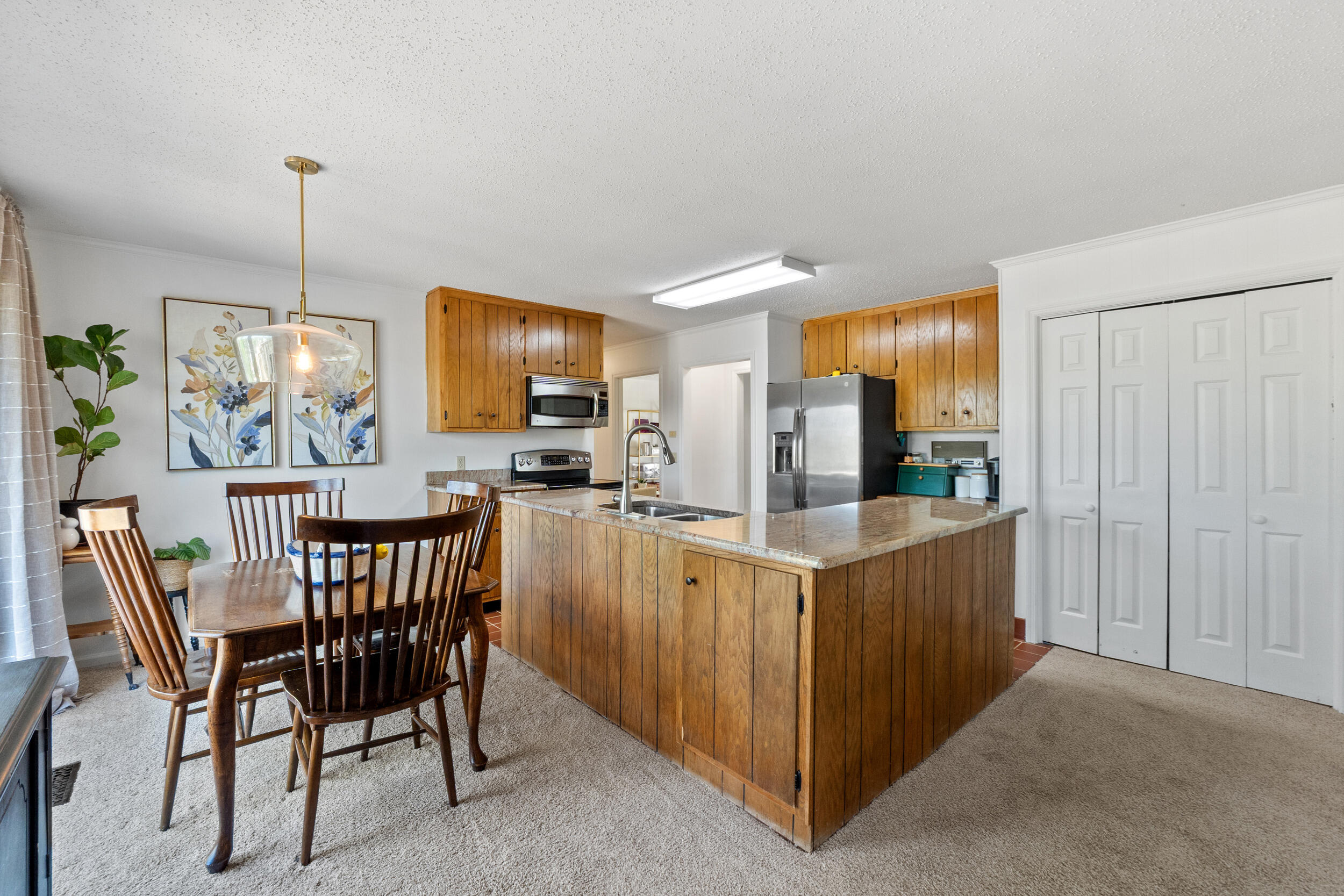 8124 Pierpoint Drive