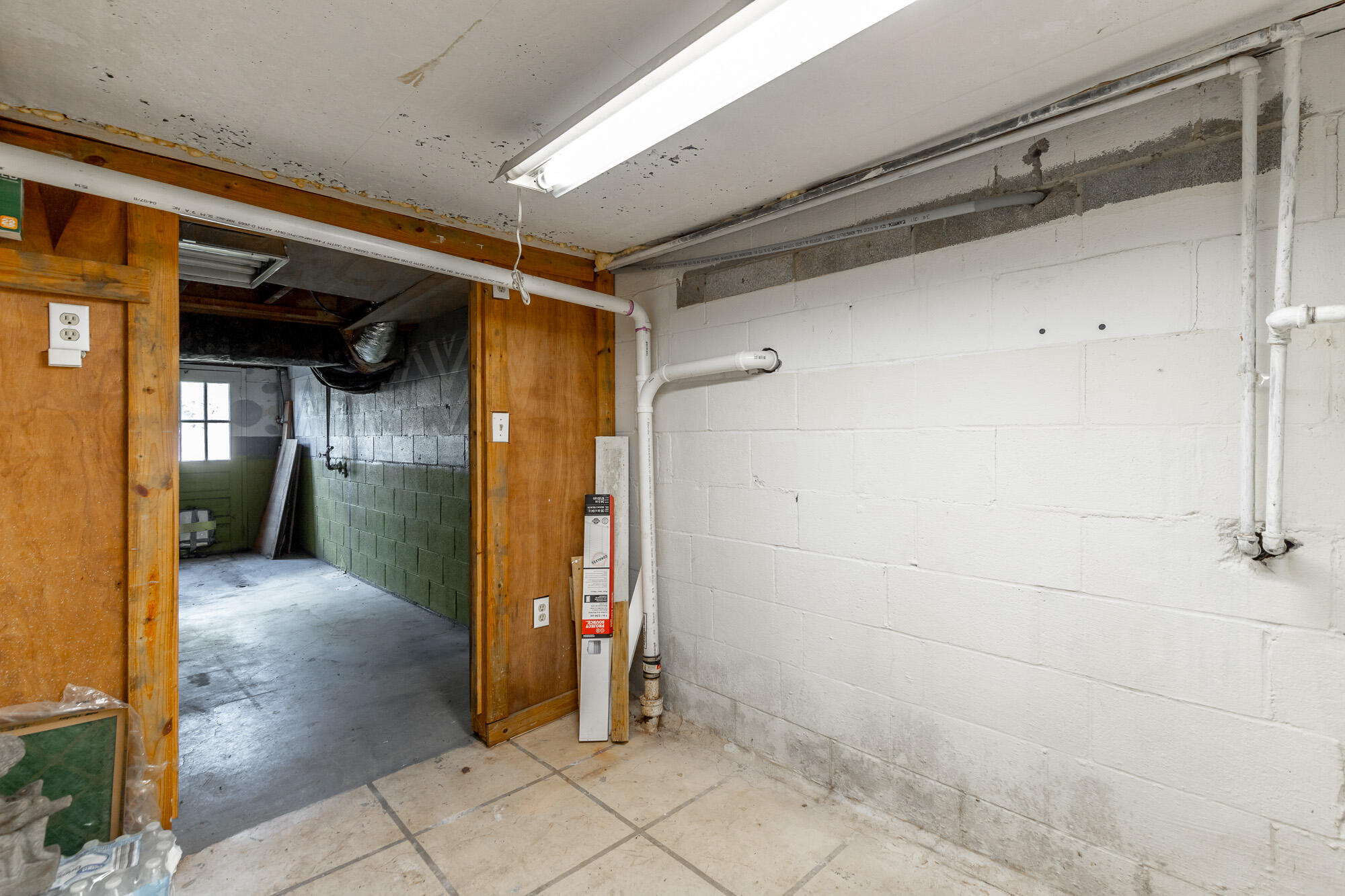 568 Poplar Street