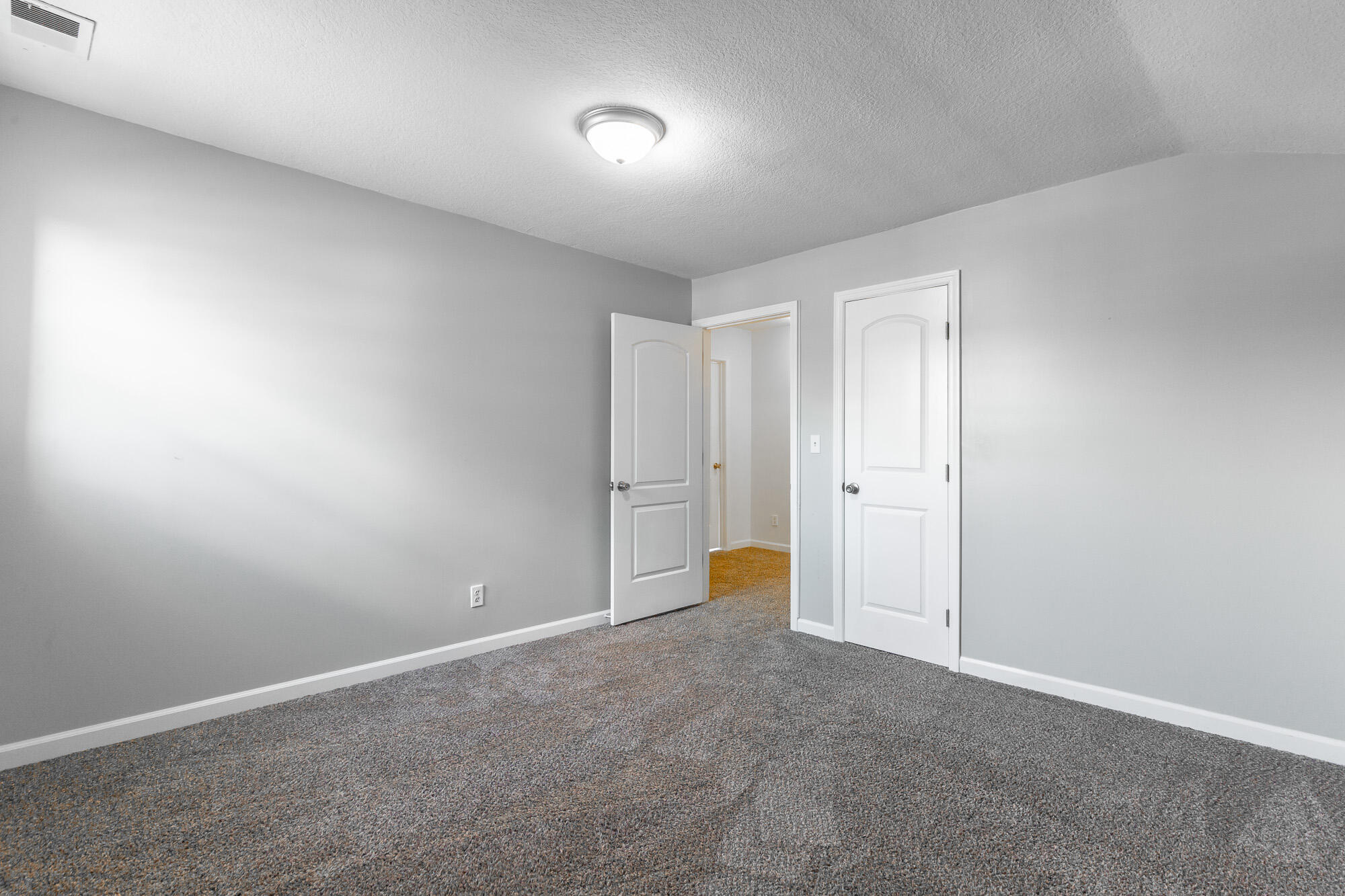 568 Poplar Street