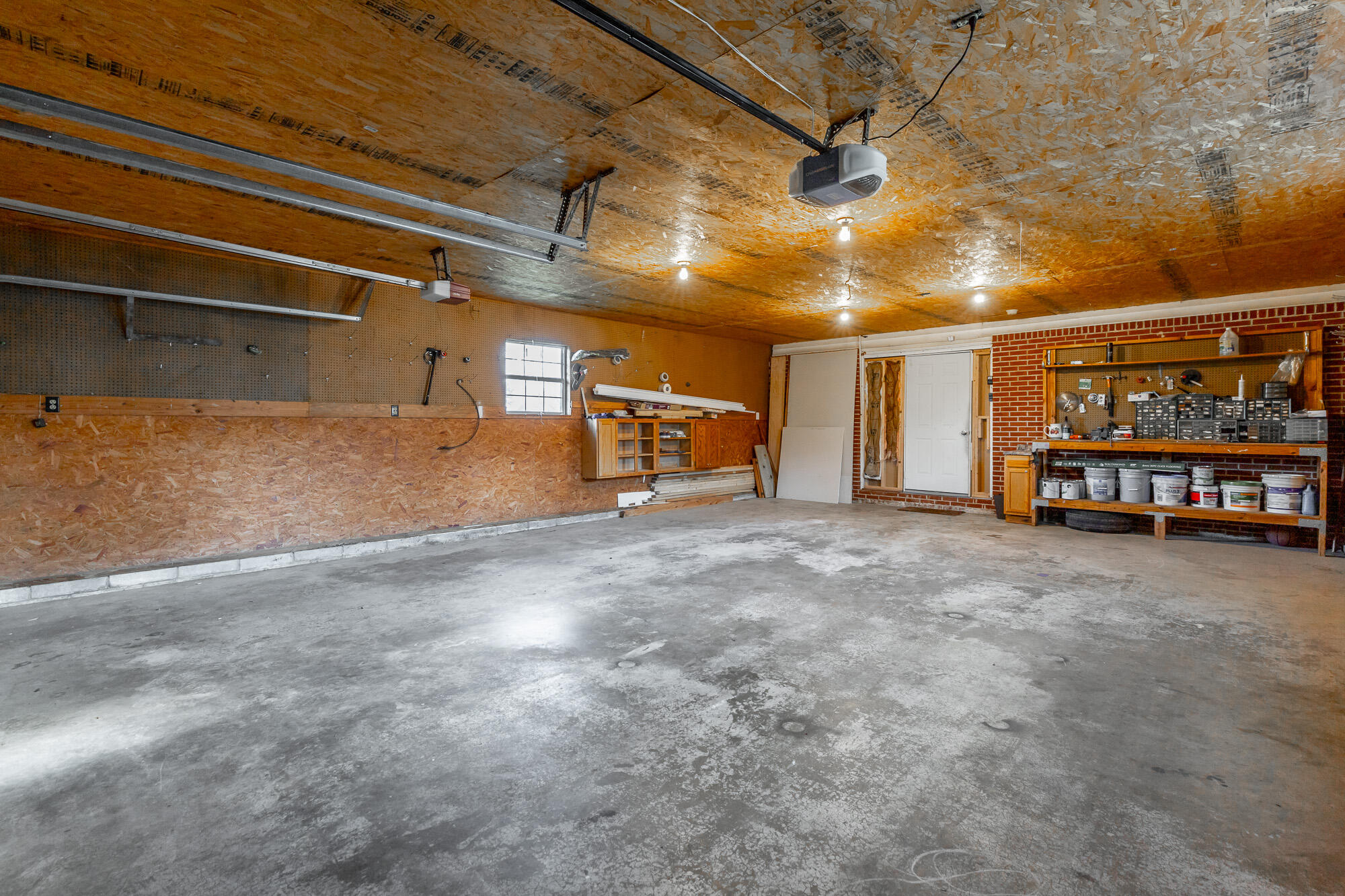 568 Poplar Street