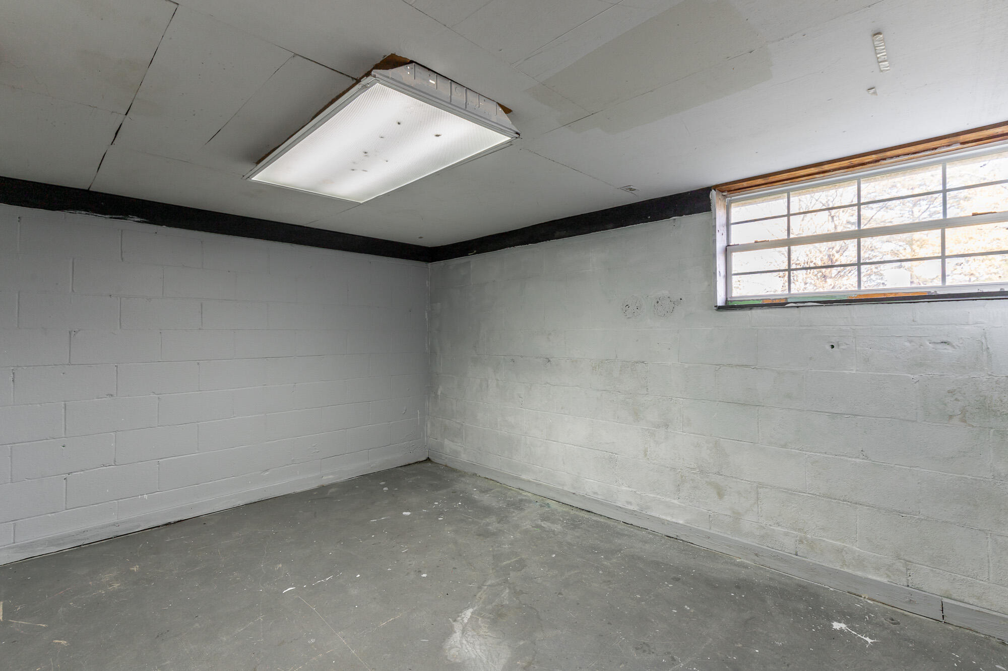 568 Poplar Street
