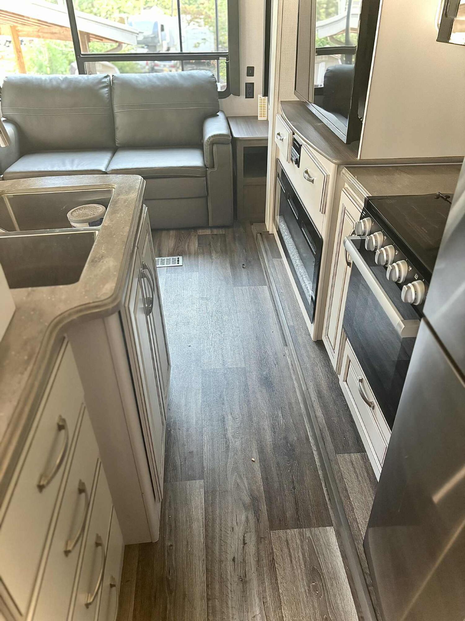 9181 Cherokee Trail
