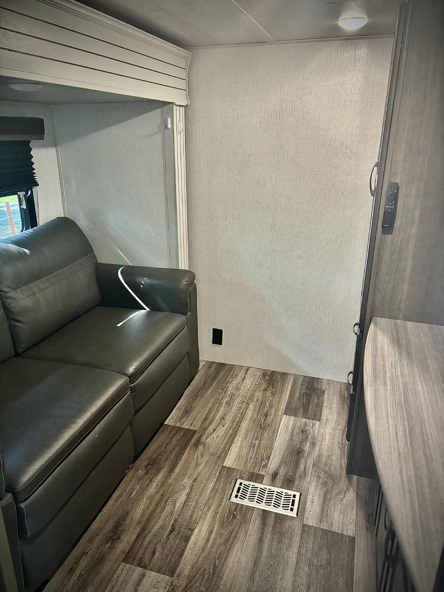 9181 Cherokee Trail