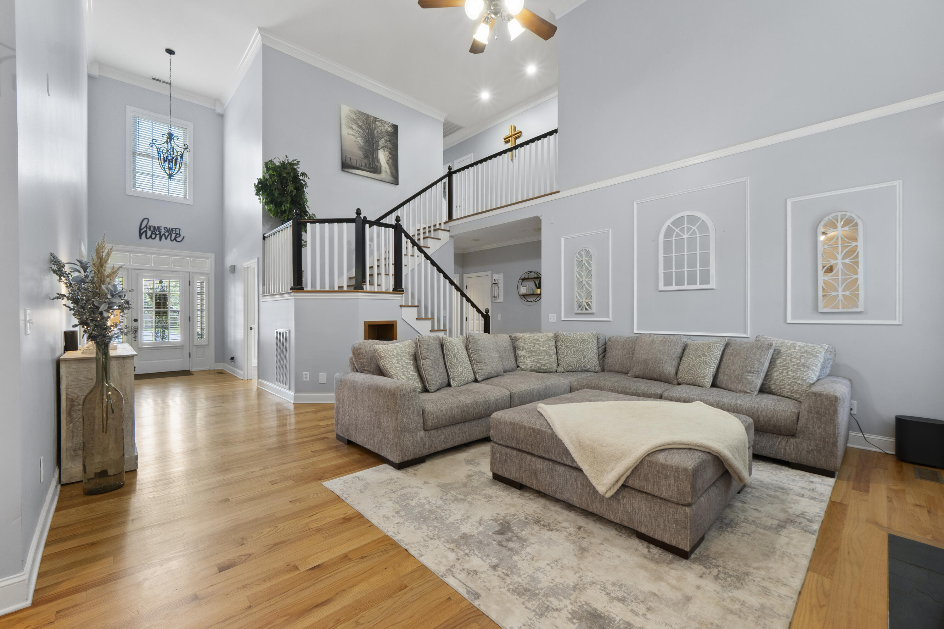 4986 Hamillville Court