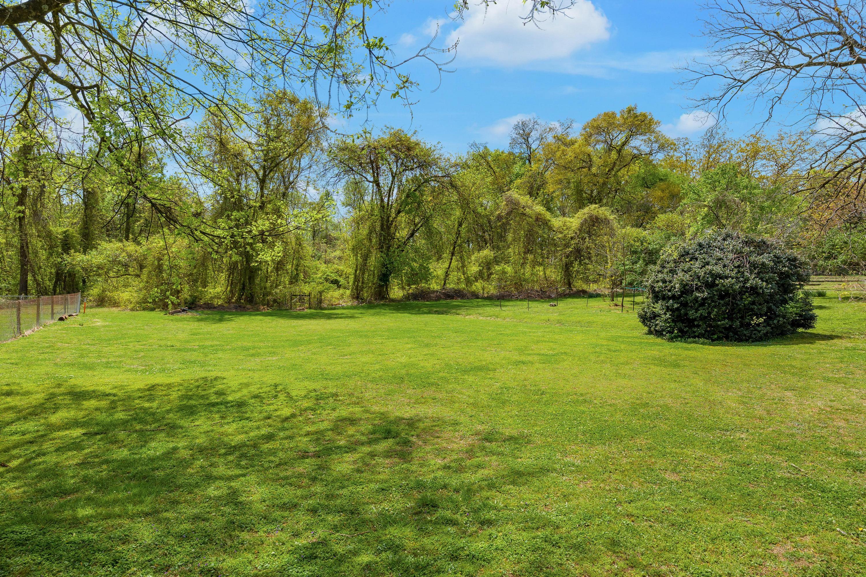 2418 Crescent Club Drive