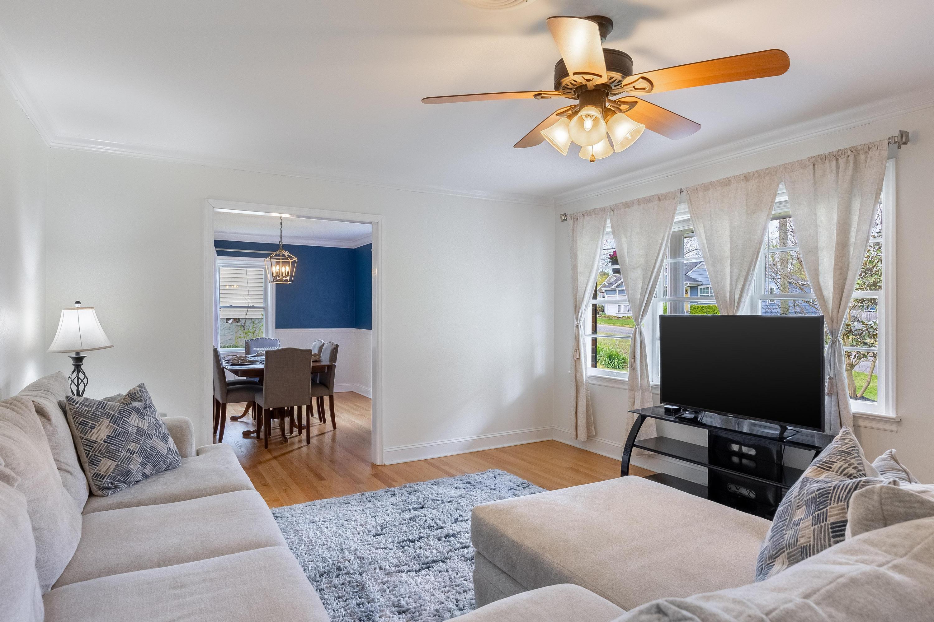2418 Crescent Club Drive