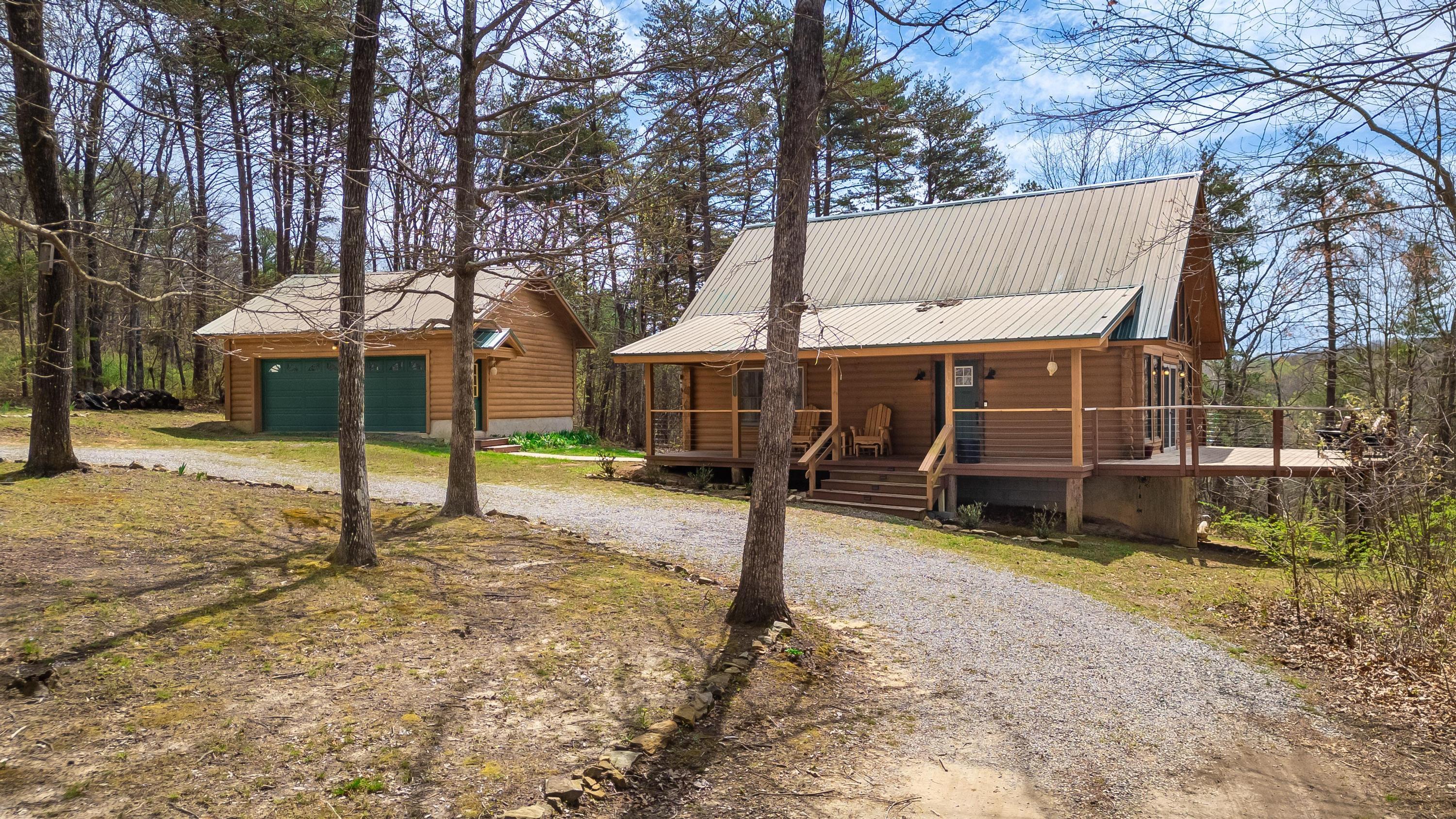 3904 Highway 157