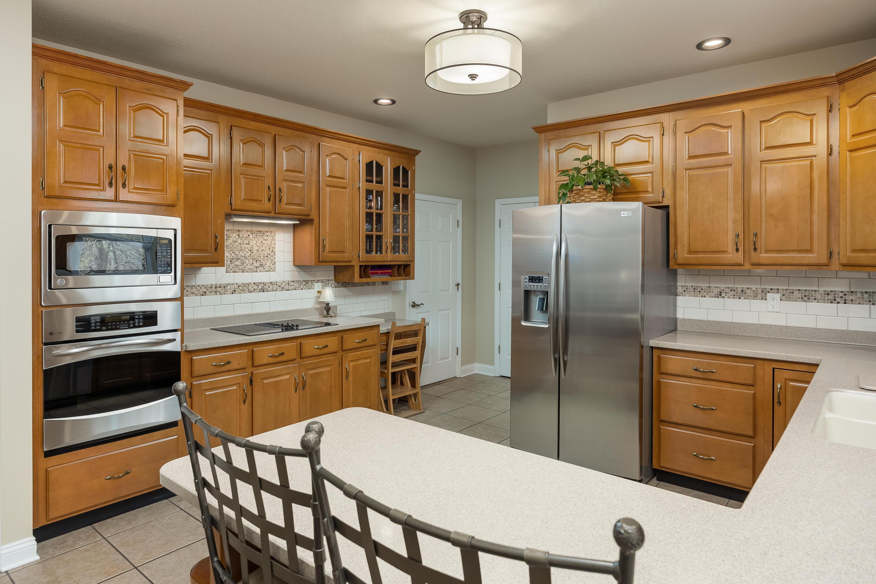 2007 Bay Pointe Drive