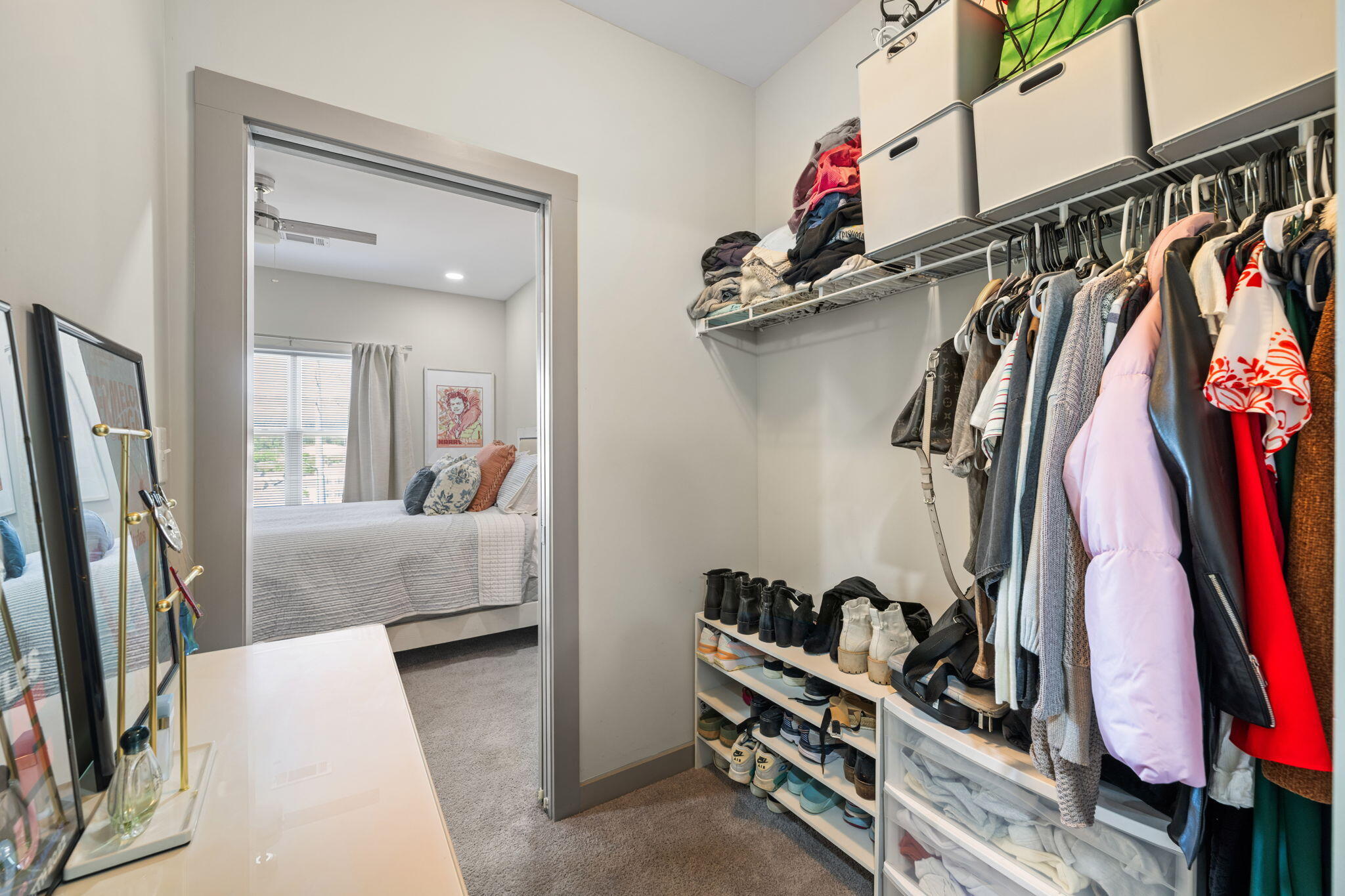 782 Riverfront Parkway, 416