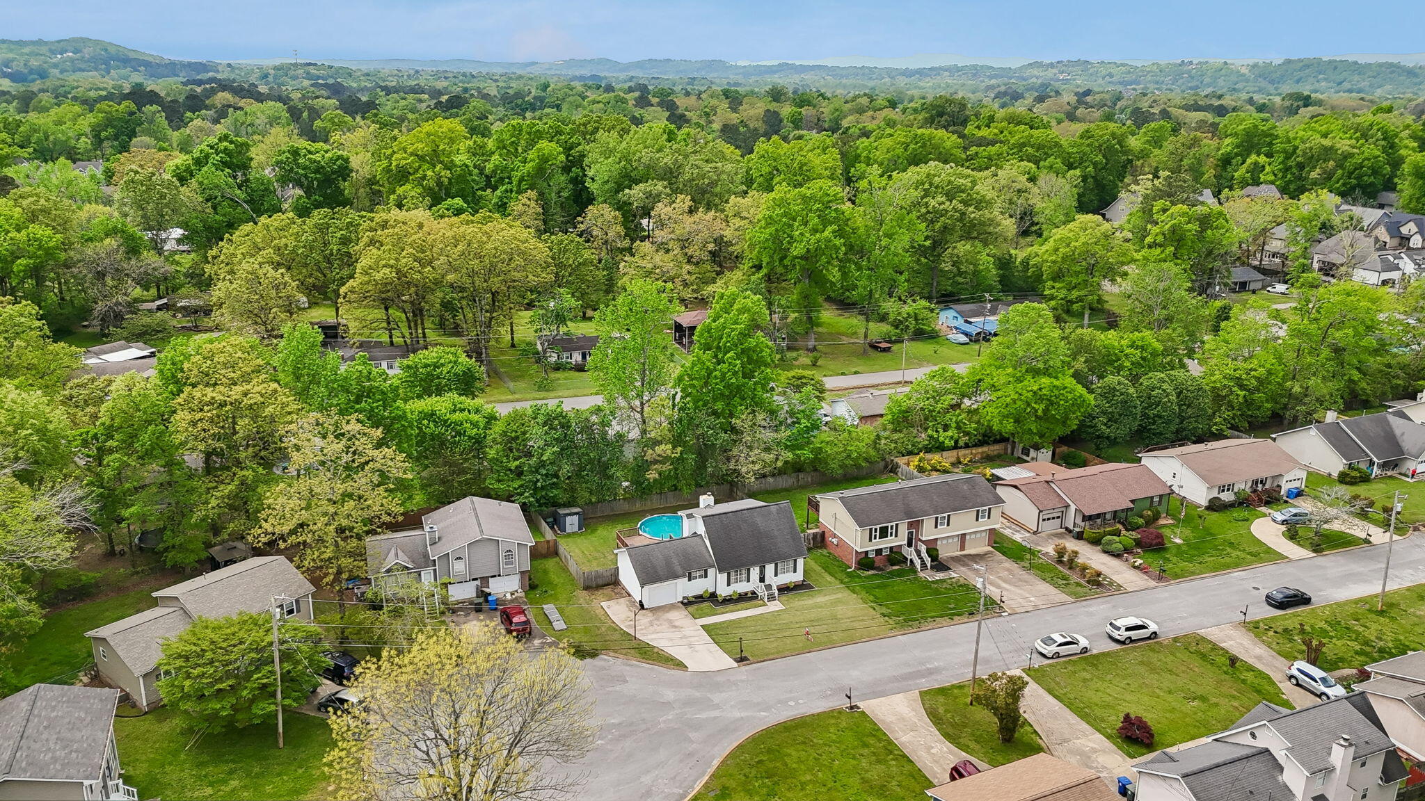 8332 Hamilton Oaks Drive