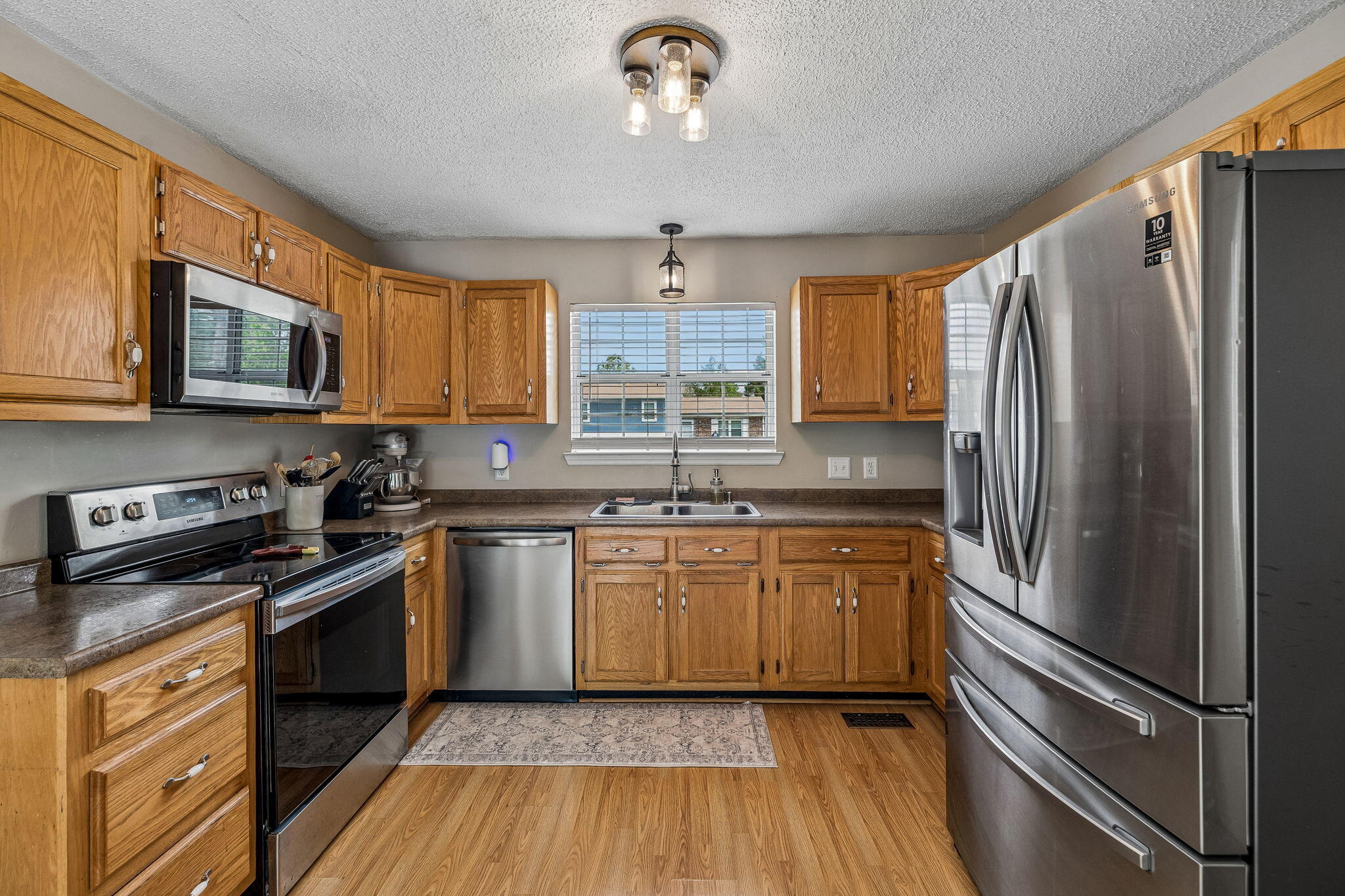 8332 Hamilton Oaks Drive