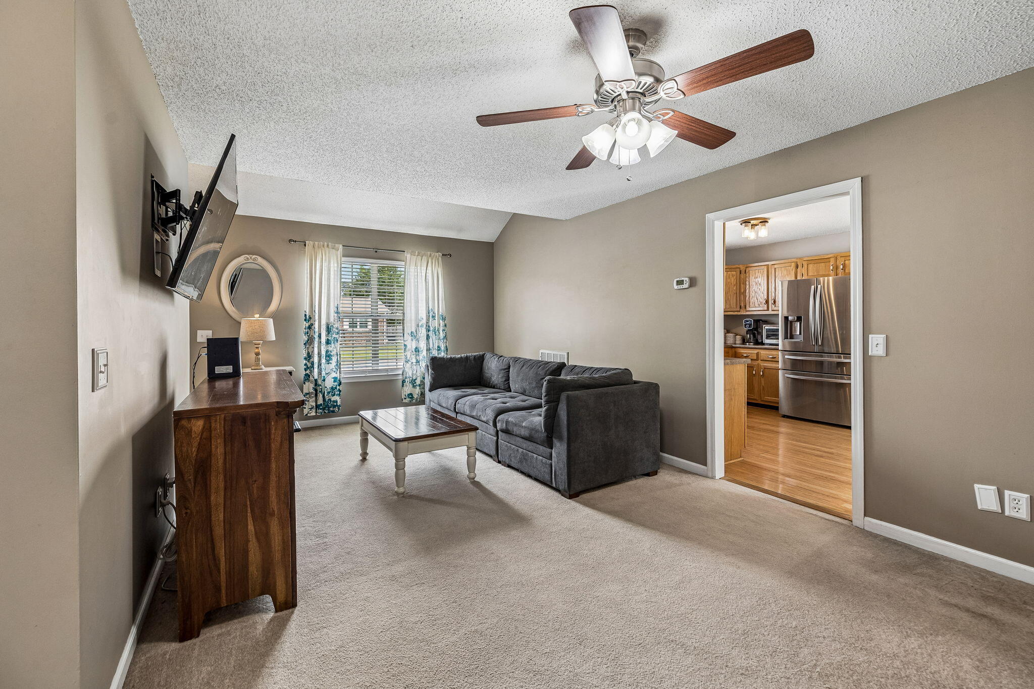 8332 Hamilton Oaks Drive