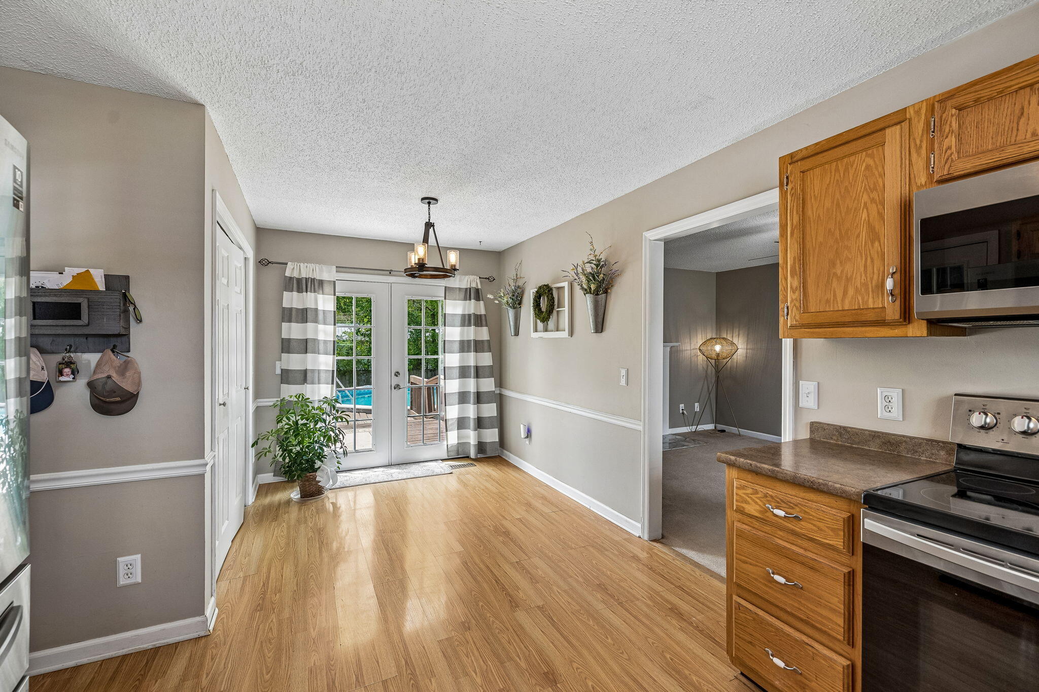 8332 Hamilton Oaks Drive