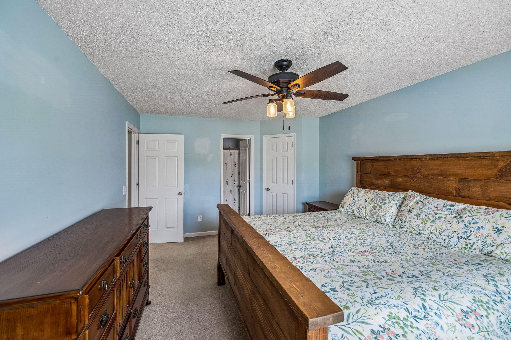 8332 Hamilton Oaks Drive