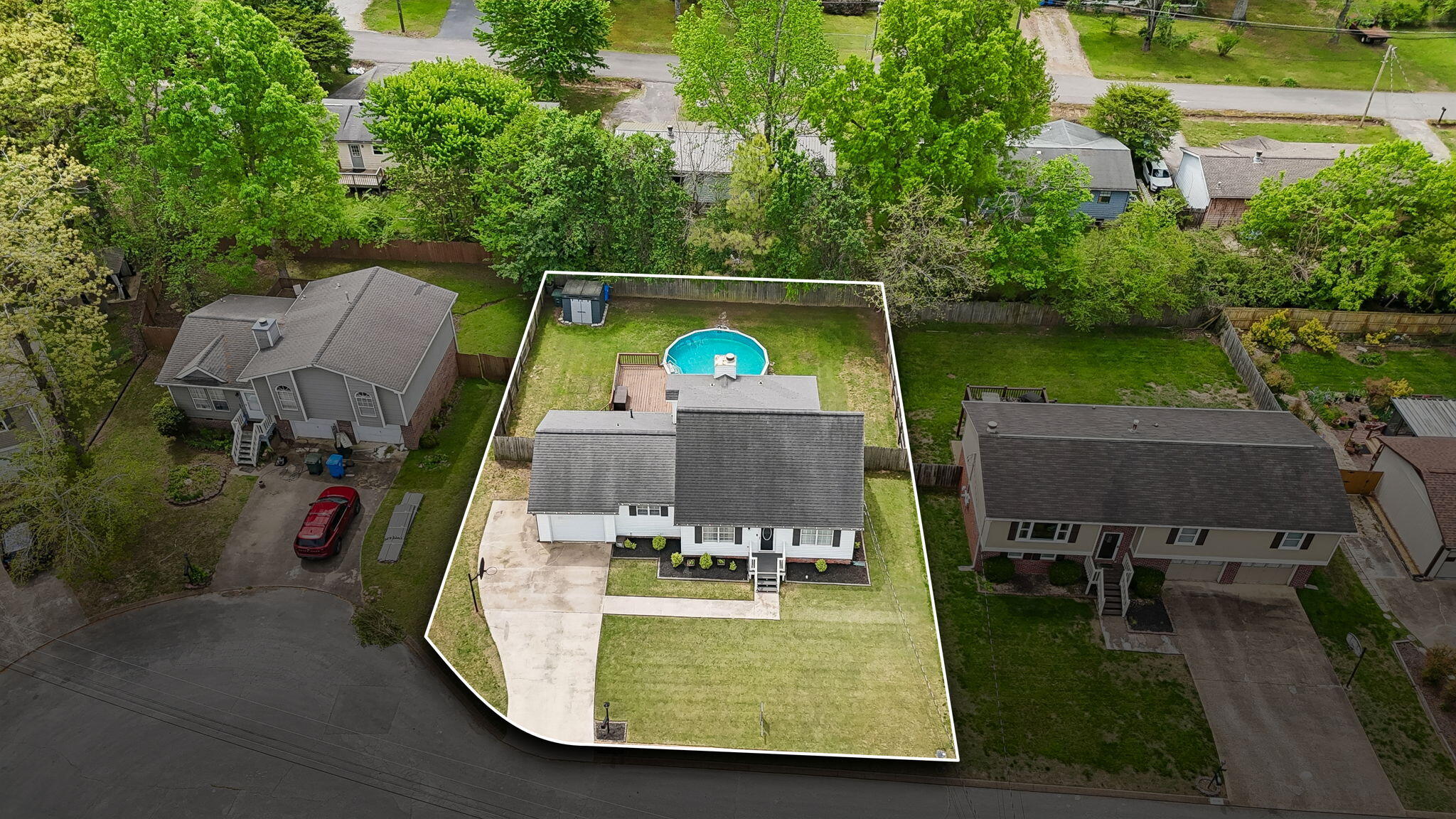8332 Hamilton Oaks Drive