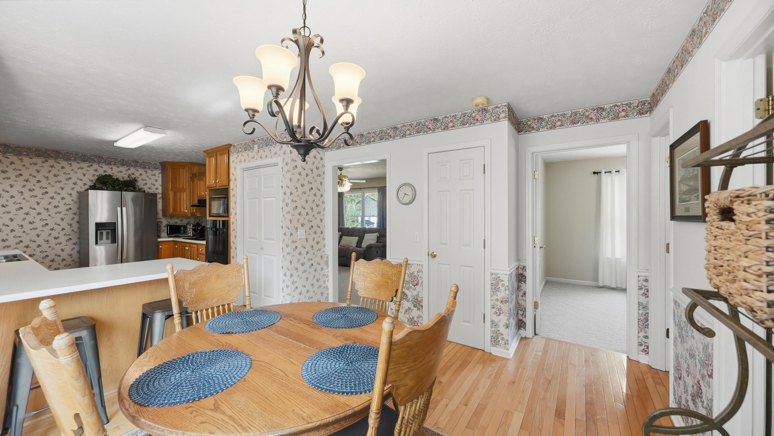 40 S Middleview Drive